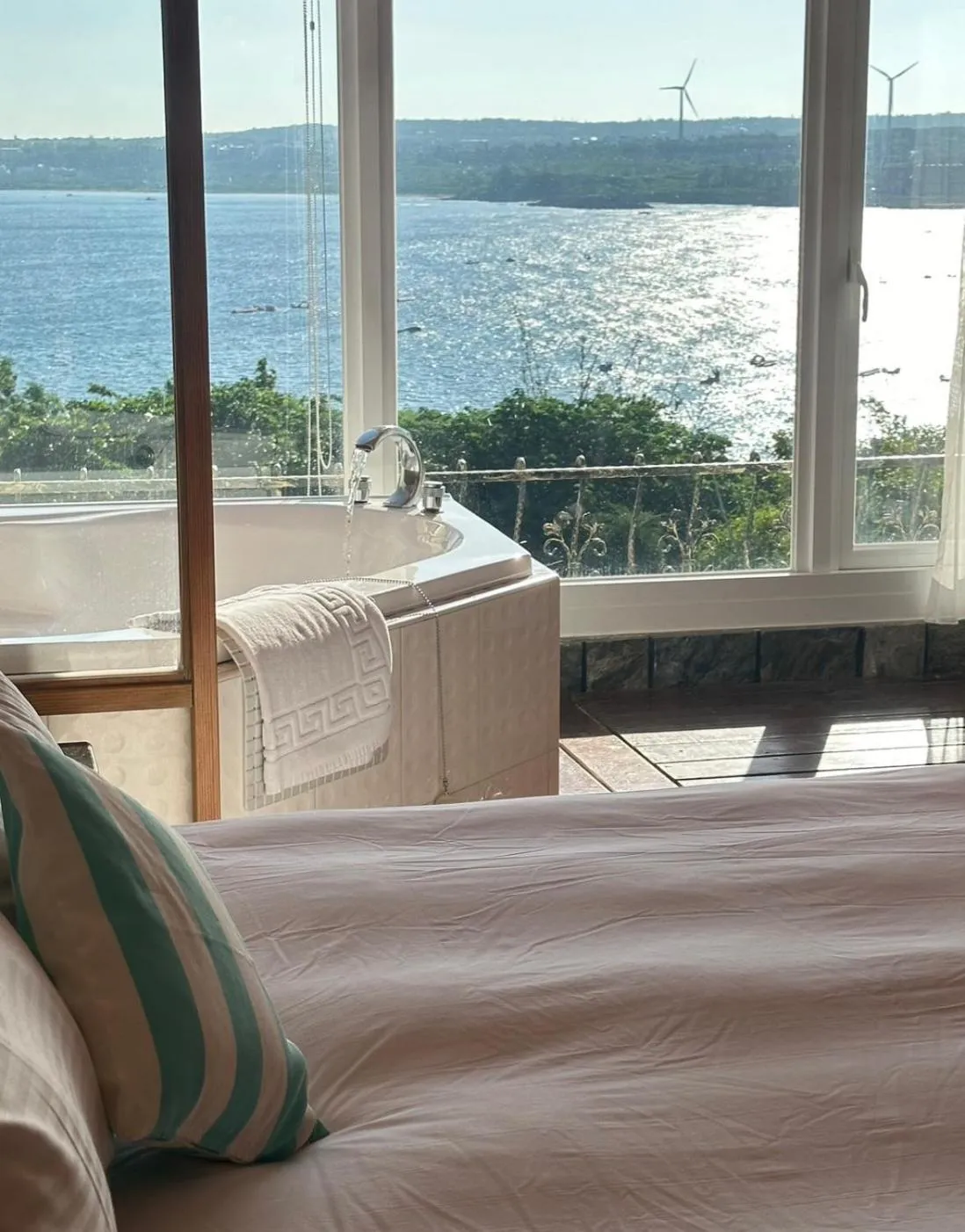 Bed in 南灣飯店 Kenting Nanwan Hotel