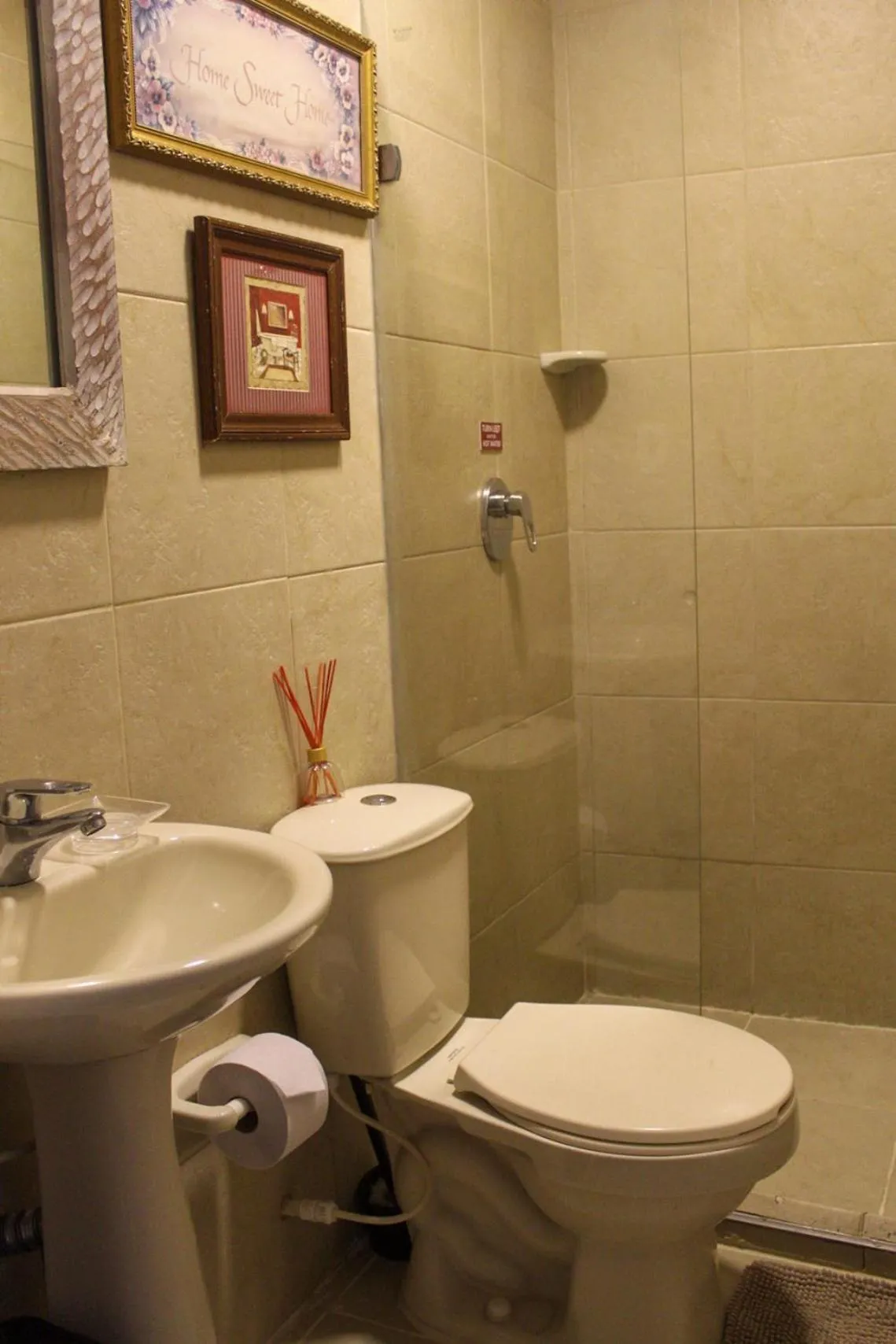 Life is Good Cartagena Hostel