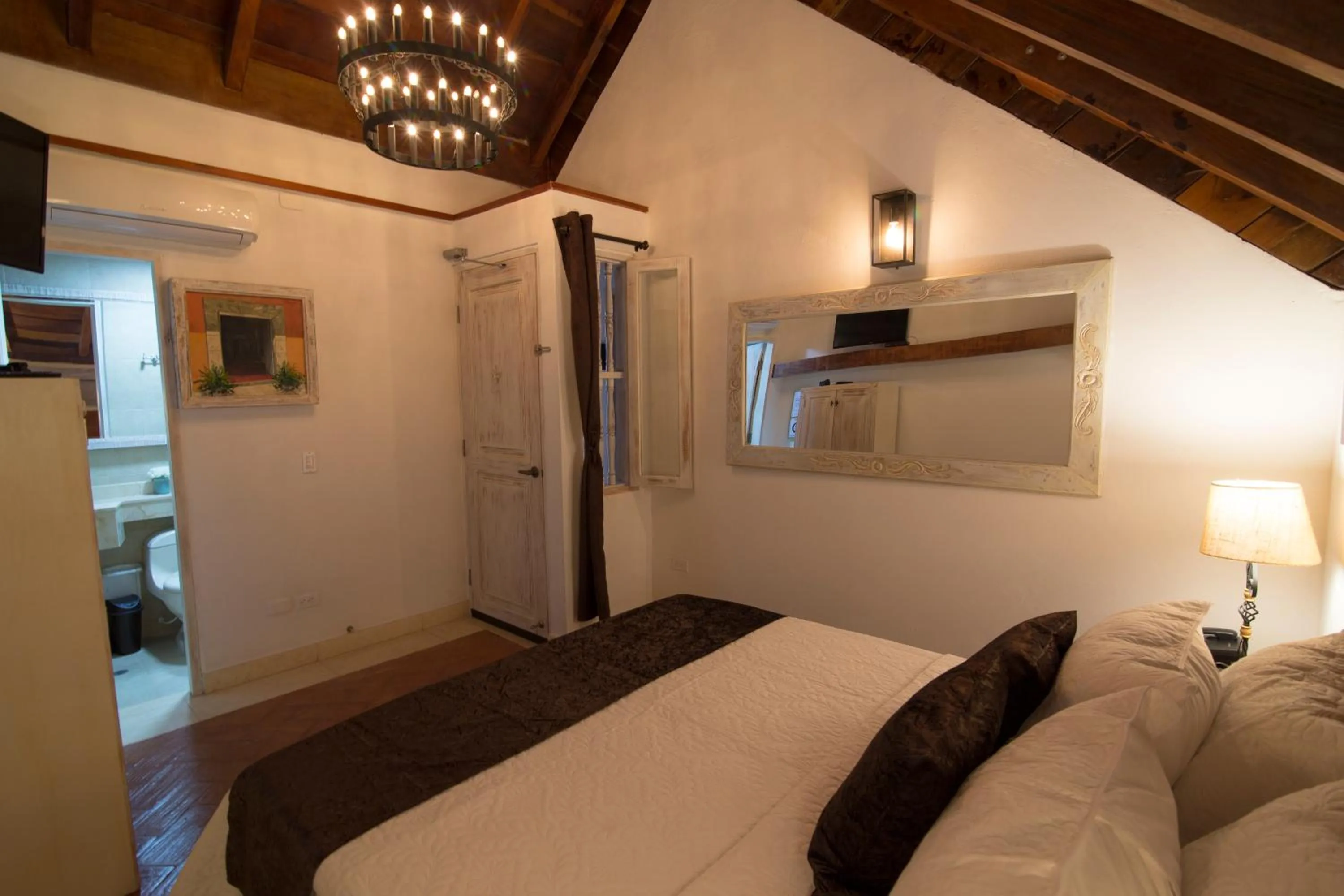 Bed in Life is Good Cartagena Hostel