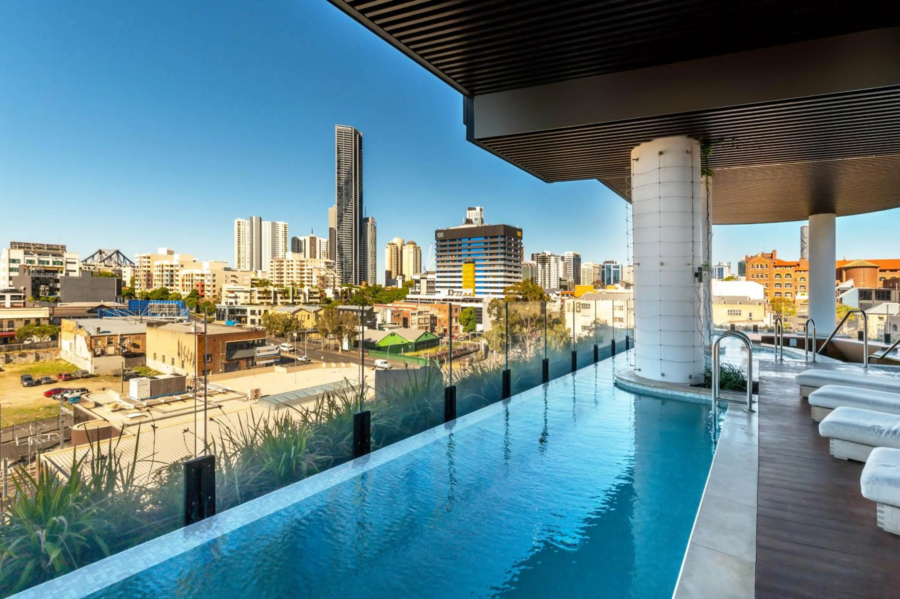 Swimming pool in FV by Peppers