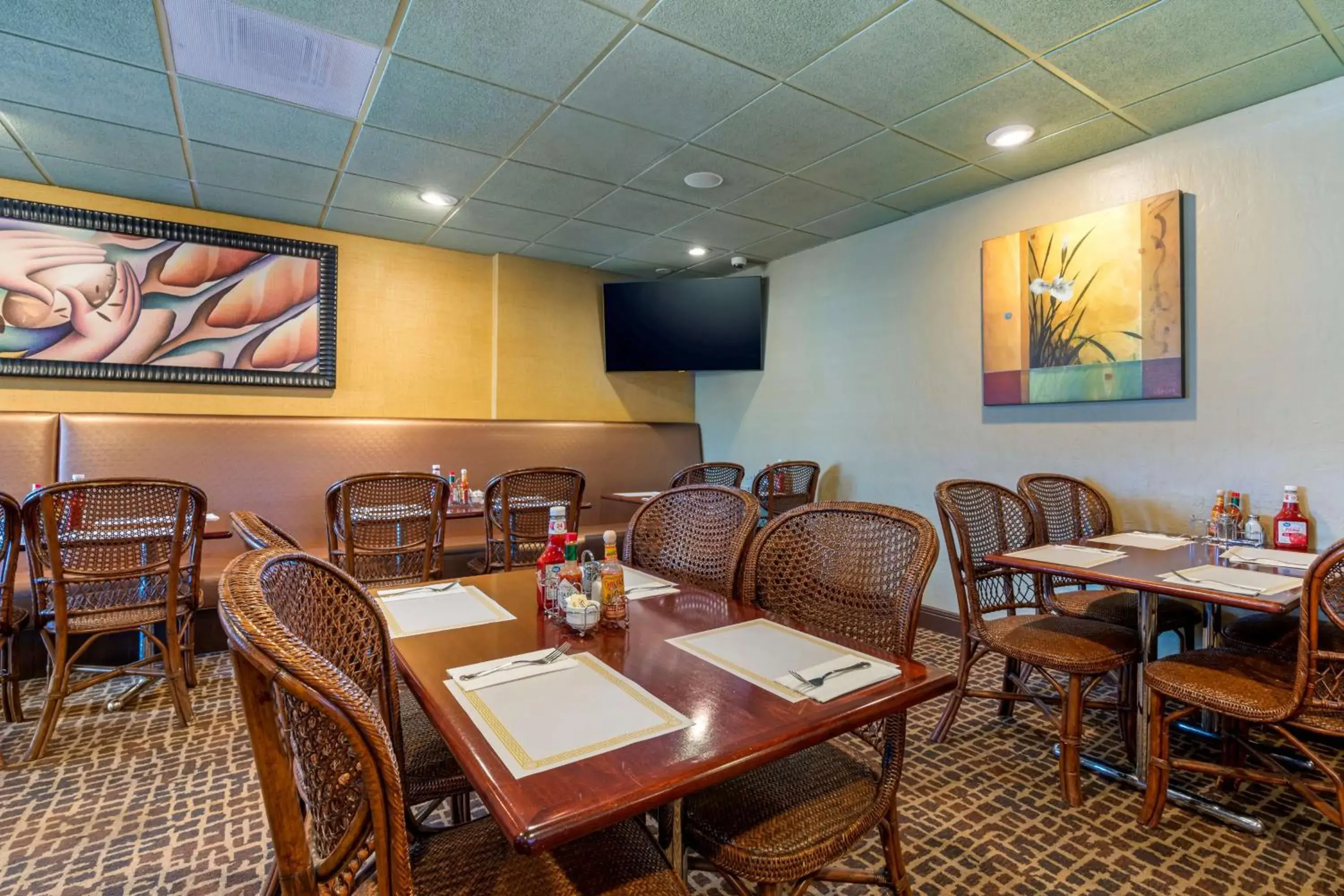 Restaurant/places to eat in Best Western Plus Brookside Inn Restaurant/places to eat in Best Western Plus Brookside Inn