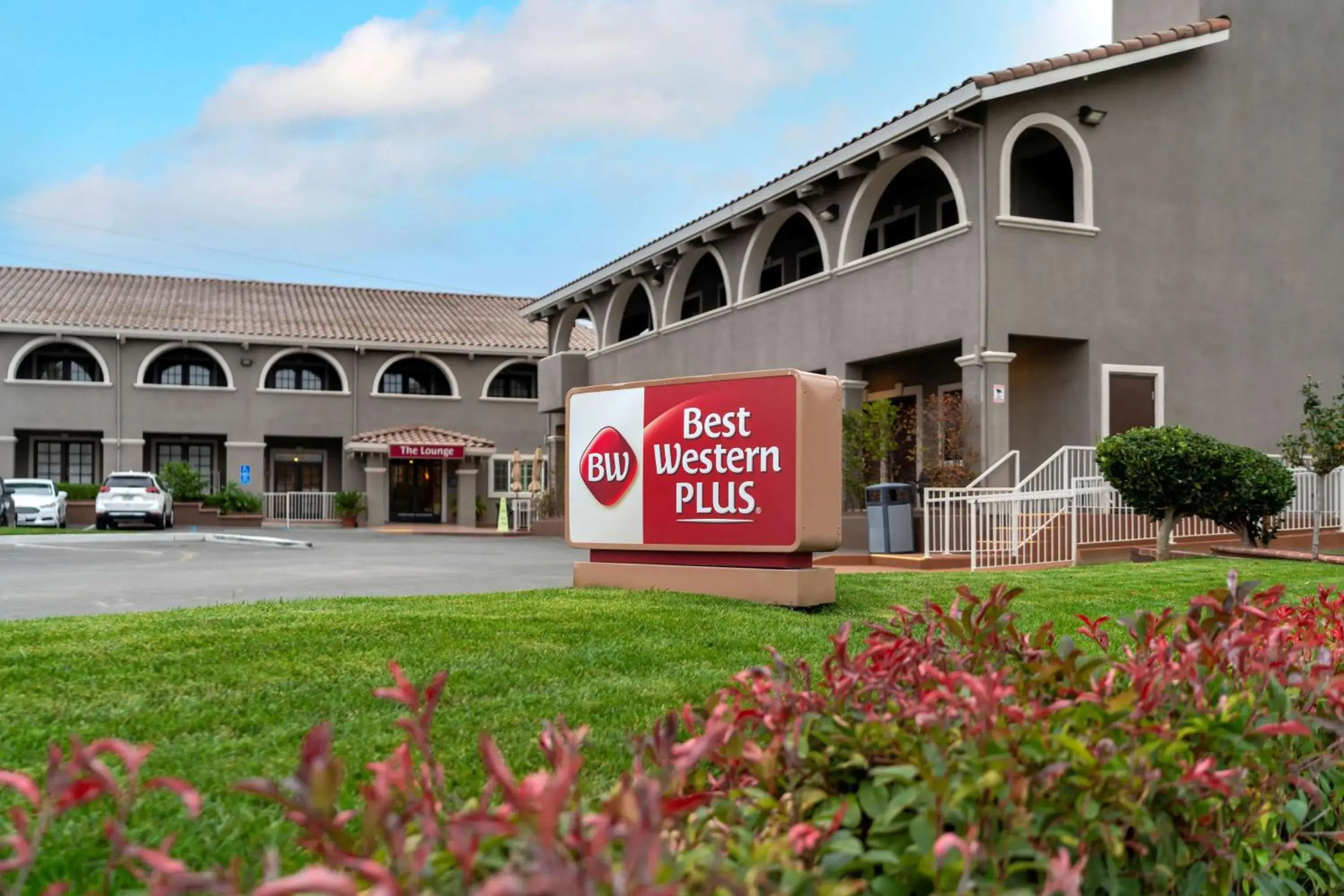 Property building in Best Western Plus Brookside Inn Property building in Best Western Plus Brookside Inn