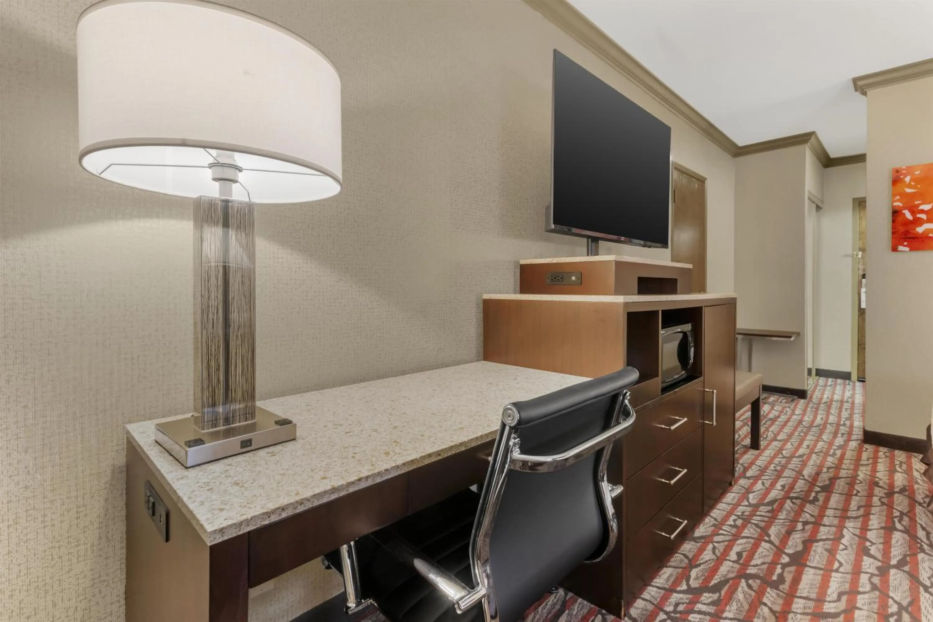 Bedroom in Best Western Plus Brookside Inn