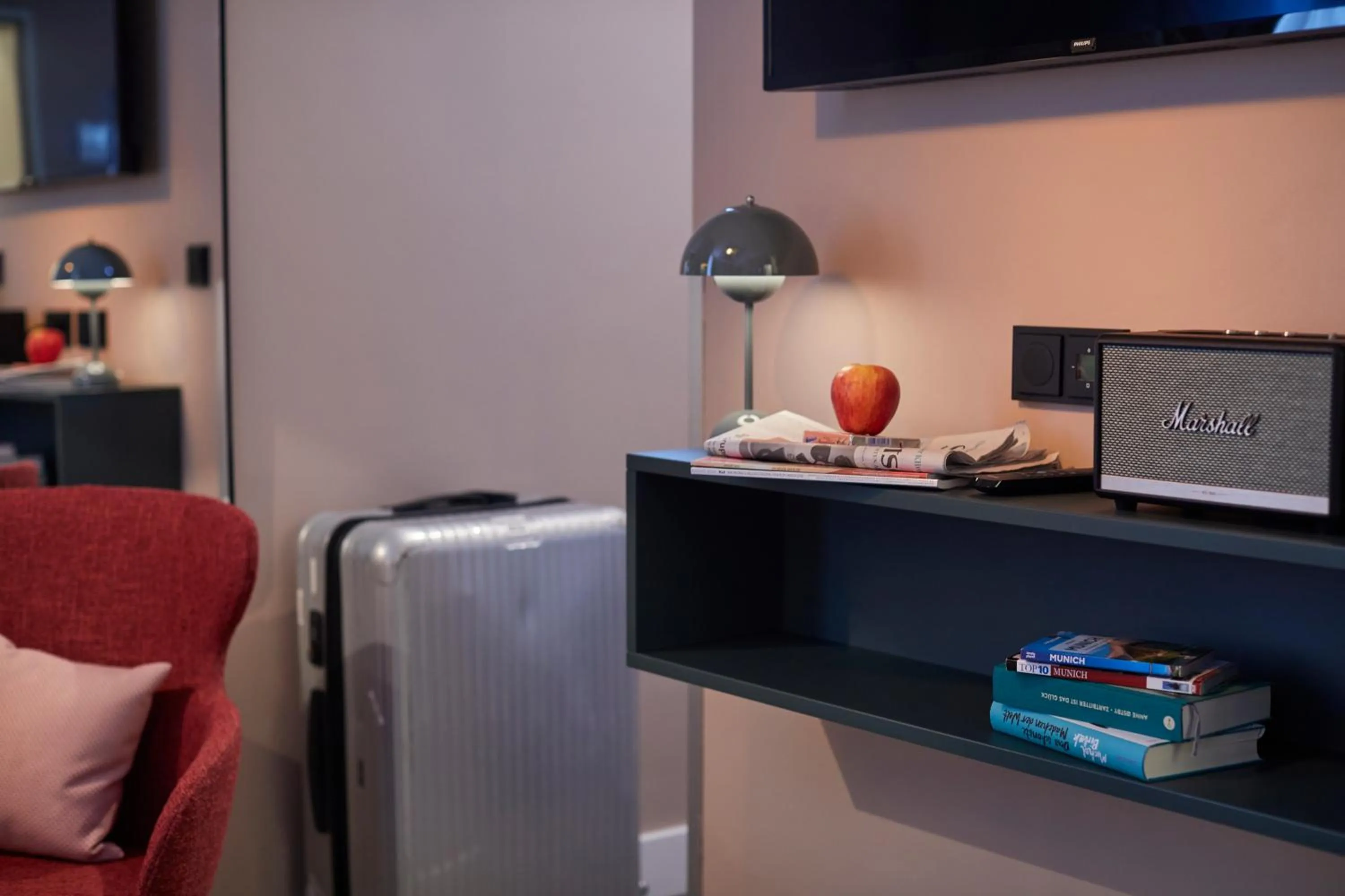 Living room in Hotel Metropol by Maier Privathotels