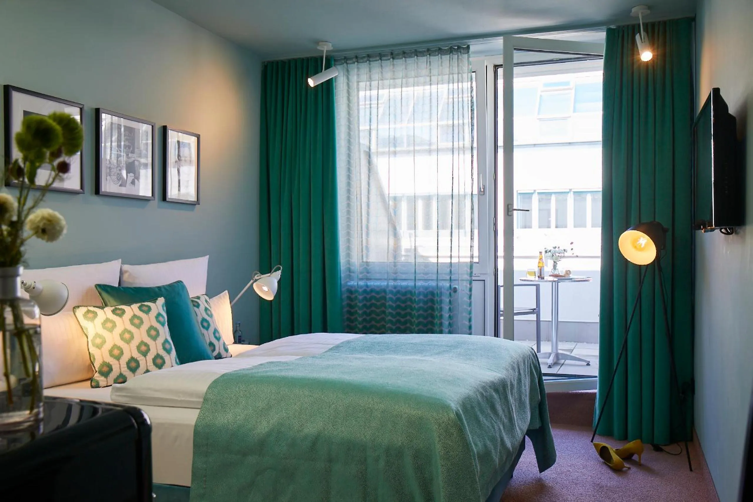 Bed in Hotel Metropol by Maier Privathotels