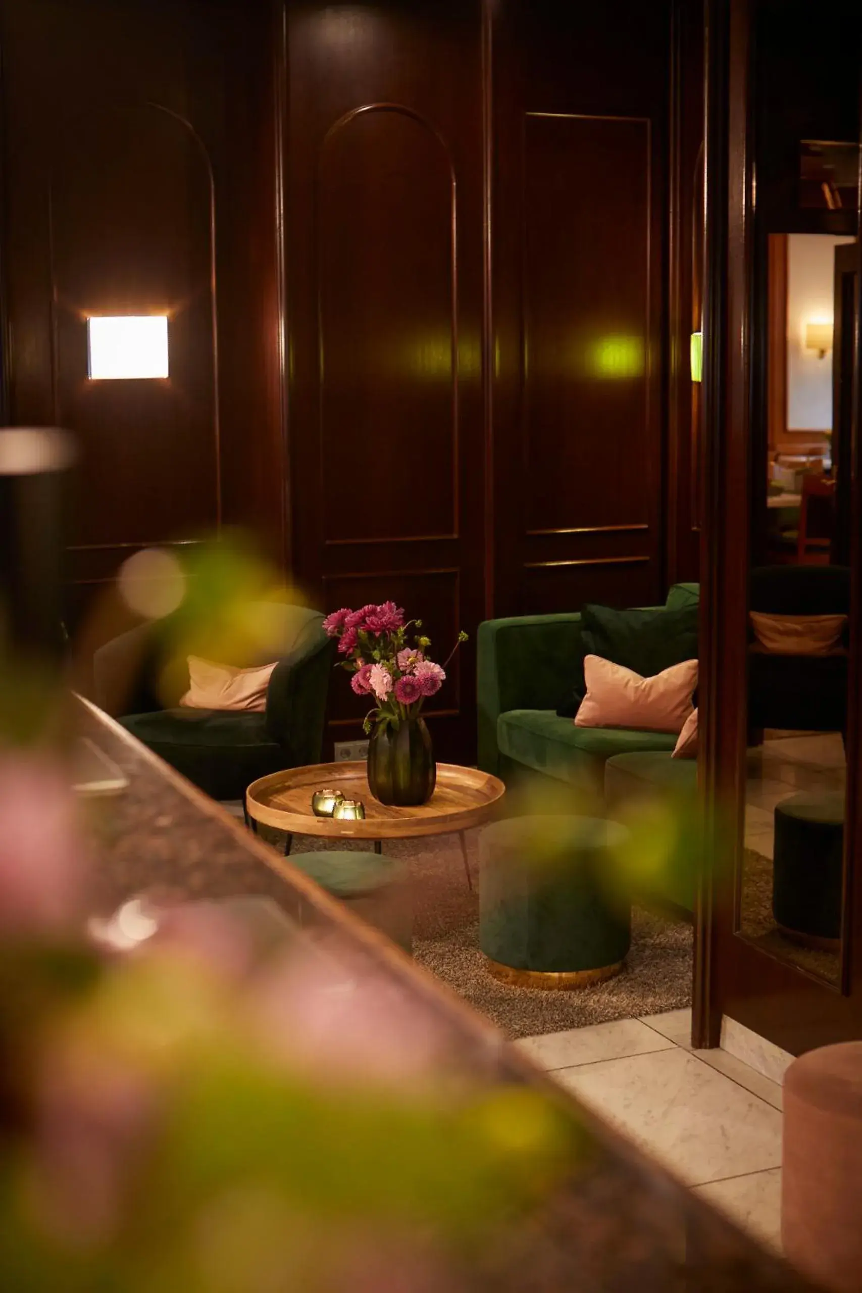 Lobby or reception in Hotel Metropol by Maier Privathotels Lobby or reception in Hotel Metropol by Maier Privathotels