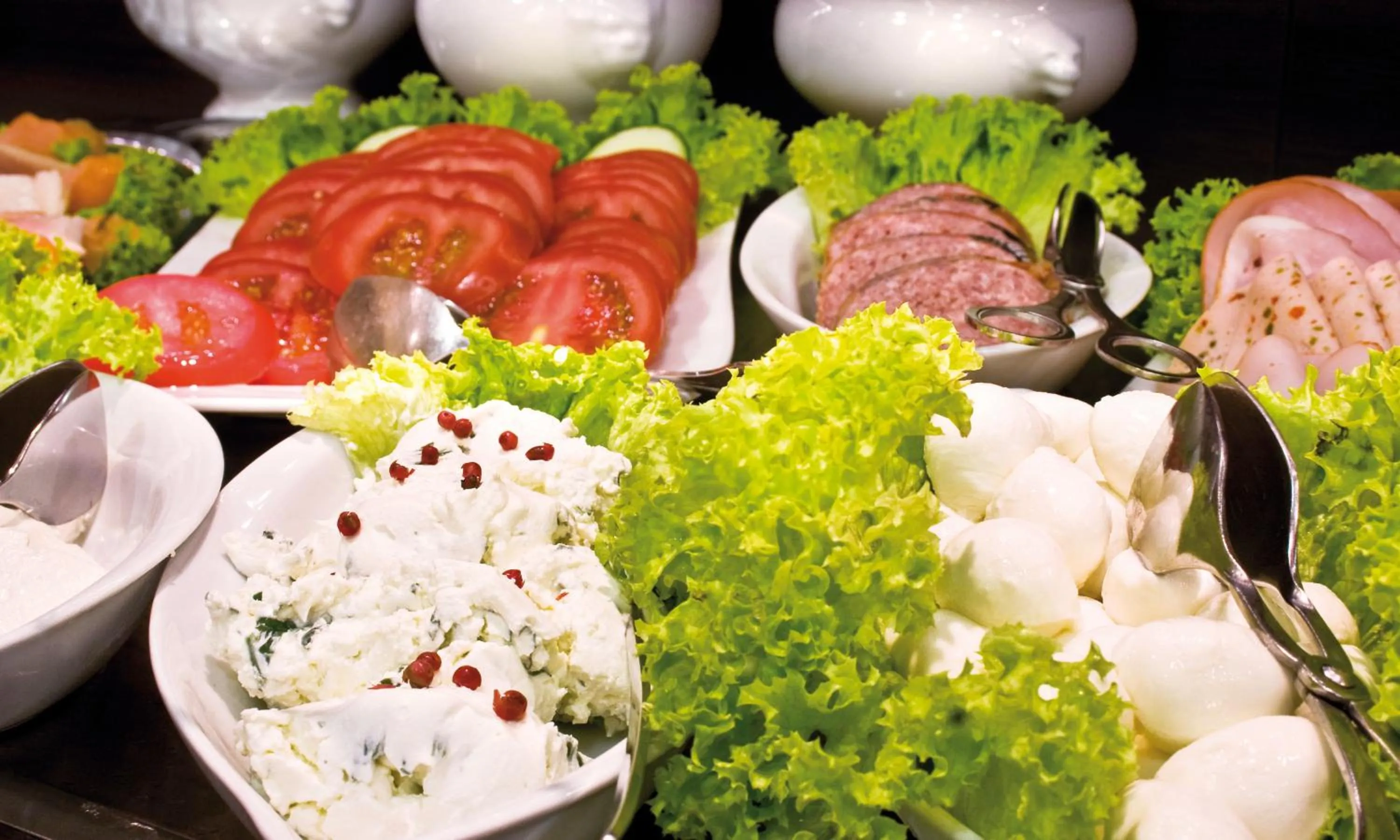 Food and drinks in Hotel Metropol by Maier Privathotels