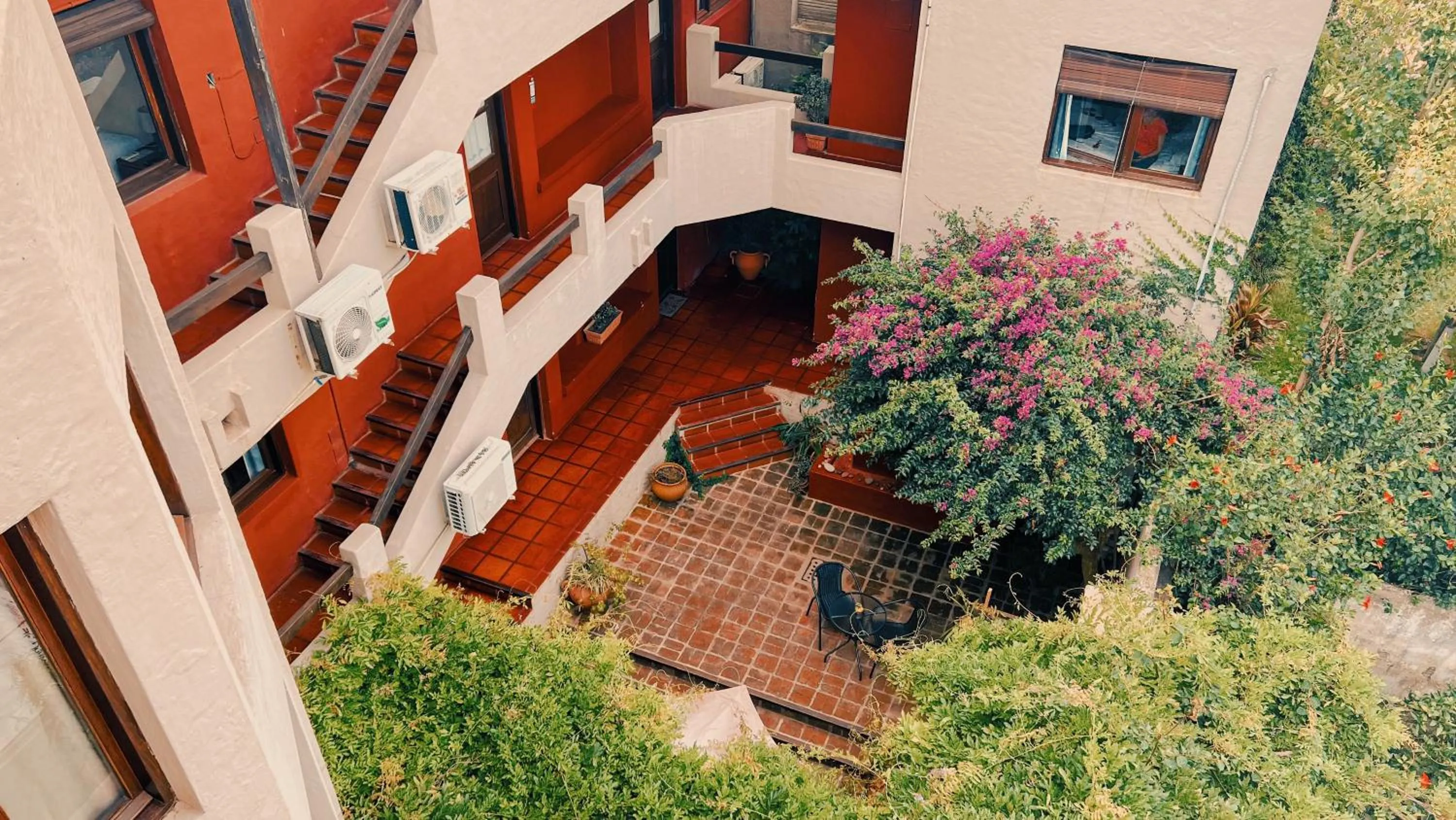 Property building in Viajero Posada B&B