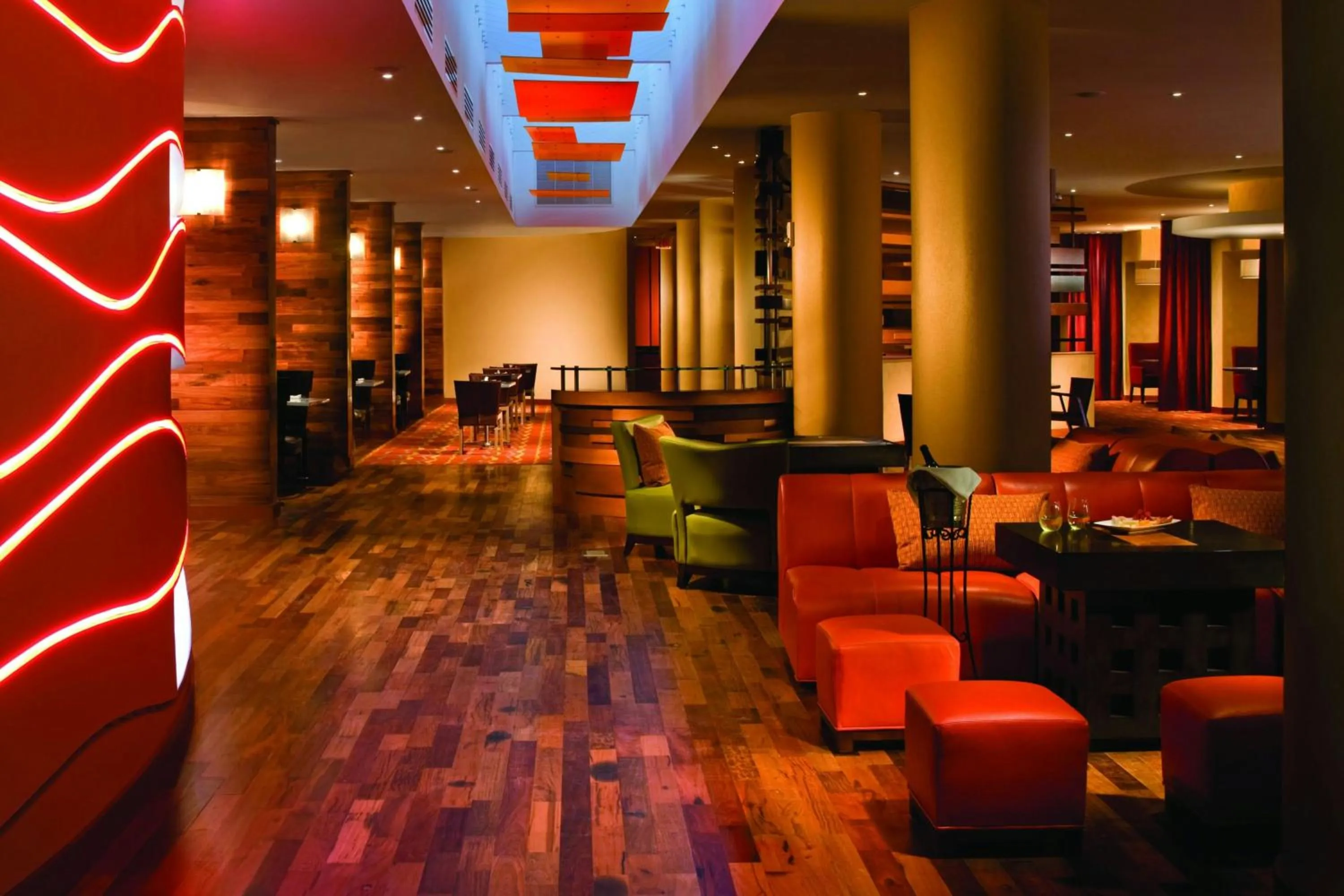 Restaurant/places to eat in Residence Inn by Marriott Miami Airport