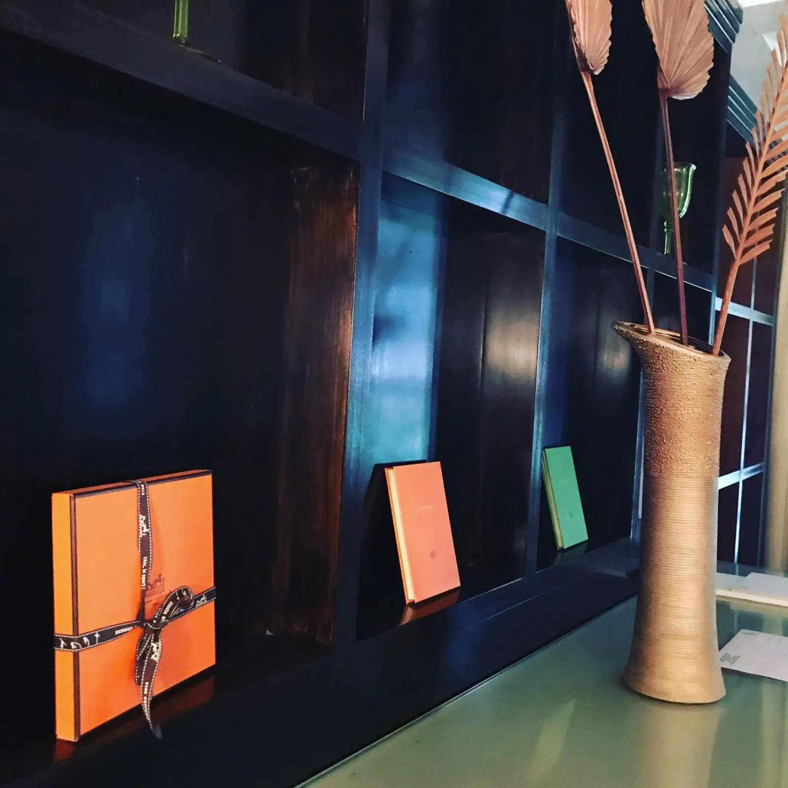 Photo of the whole room in Hôtel Particulier Le 28 - Spa & Art Luxury Design by Alain Ducasse