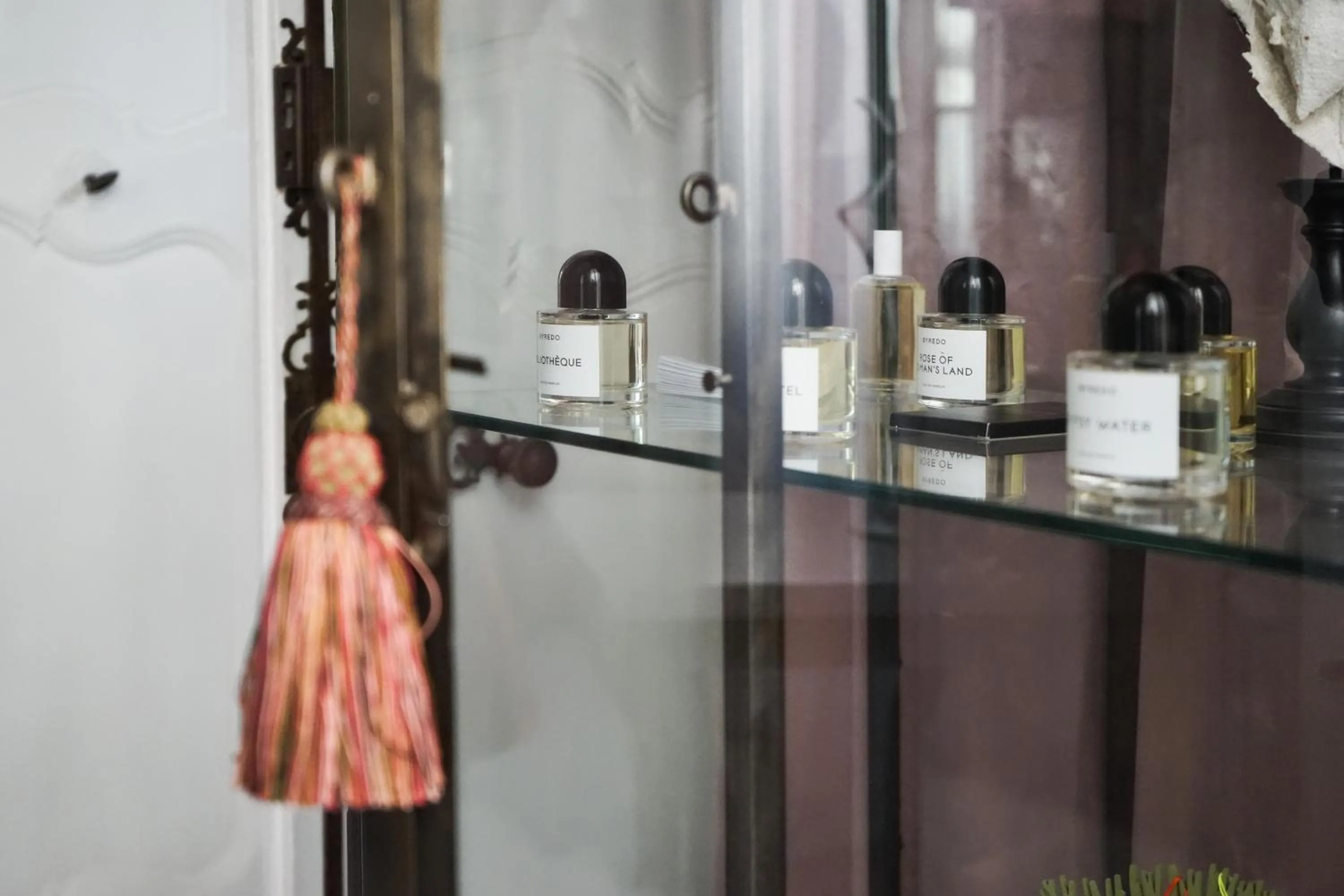 Decorative detail in Hôtel Particulier Le 28 - Spa & Art Luxury Design by Alain Ducasse