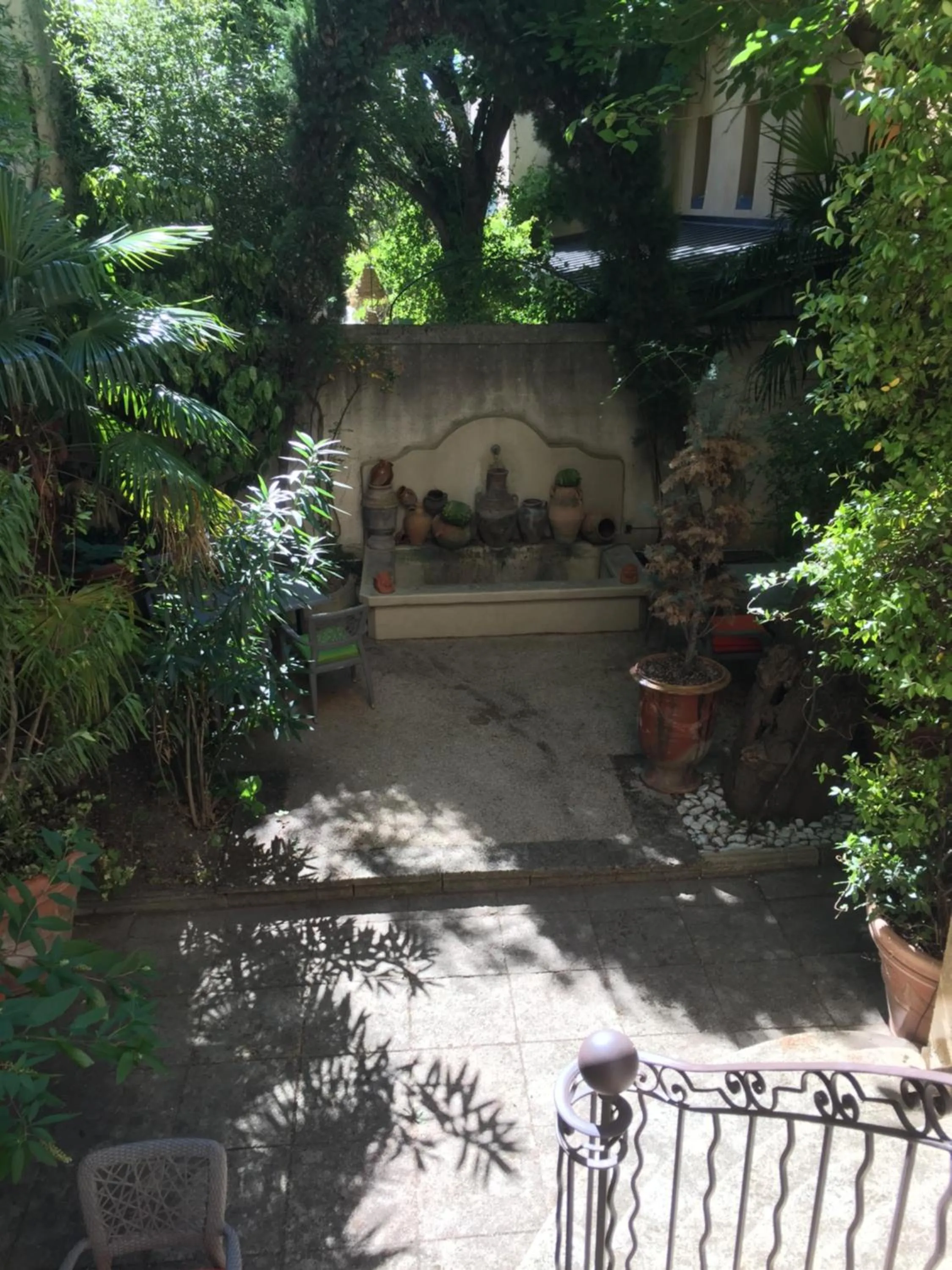 Garden in Hôtel Particulier Le 28 - Spa & Art Luxury Design by Alain Ducasse