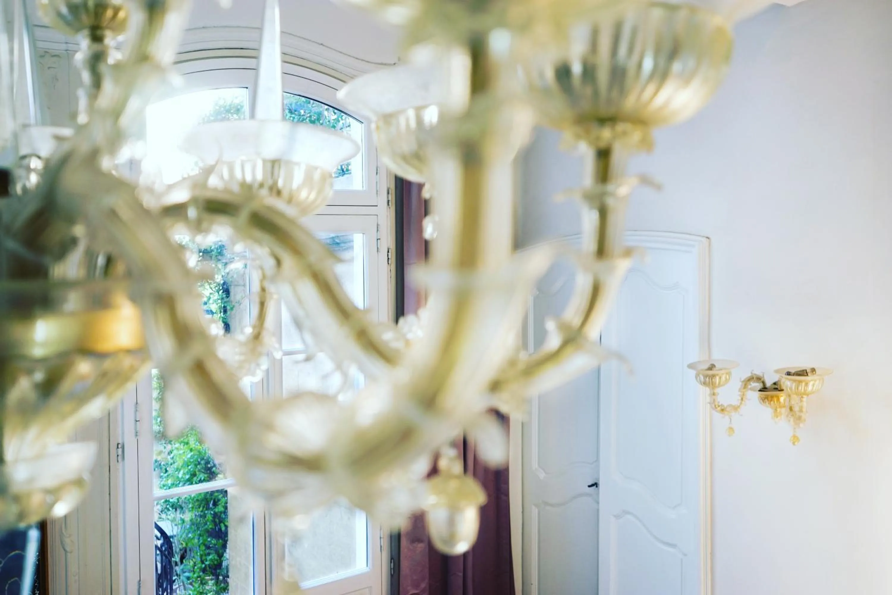 Living room in Hôtel Particulier Le 28 - Spa & Art Luxury Design by Alain Ducasse