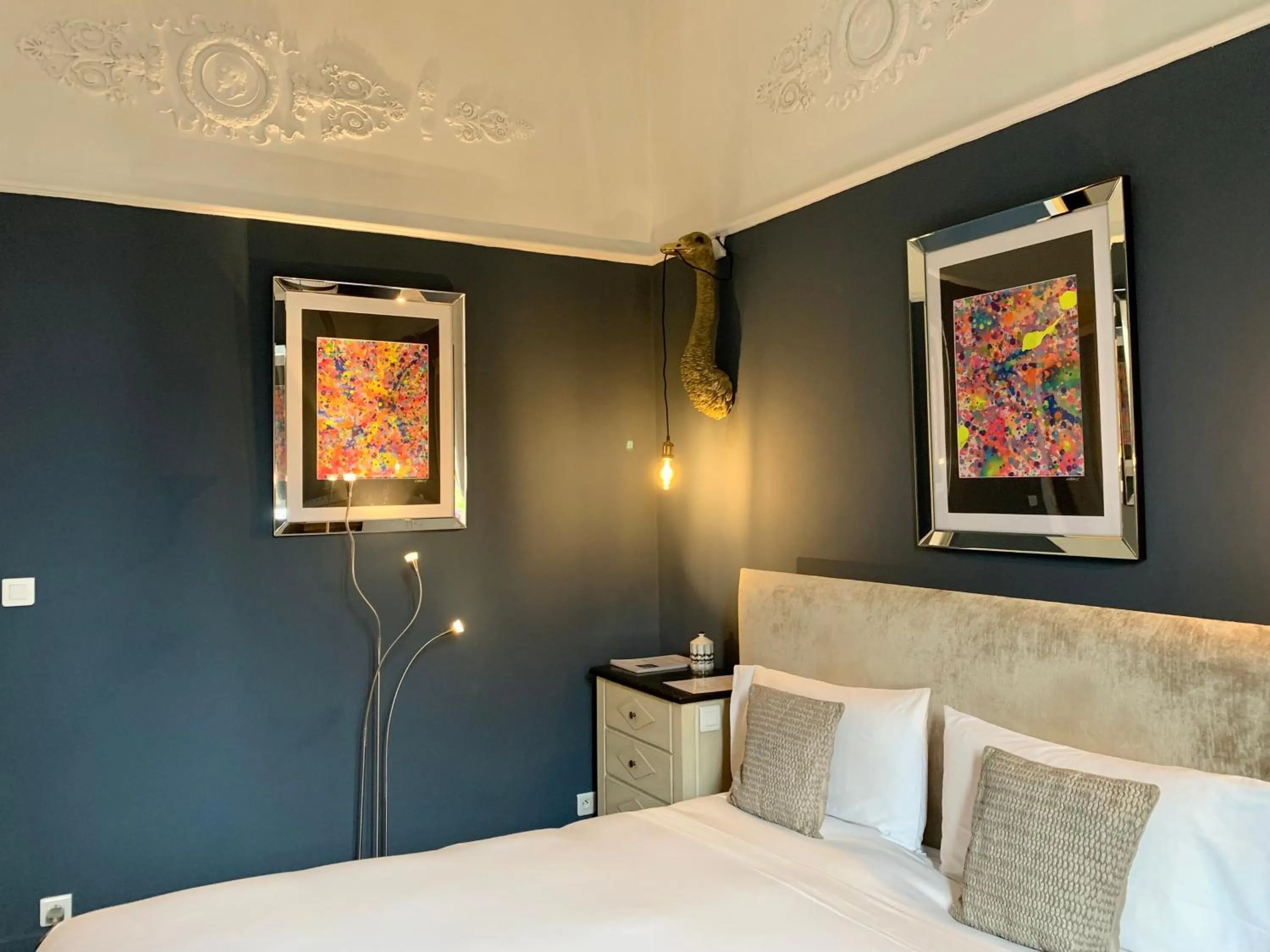 Bedroom, Bed in Hôtel Particulier Le 28 - Spa & Art Luxury Design by Alain Ducasse