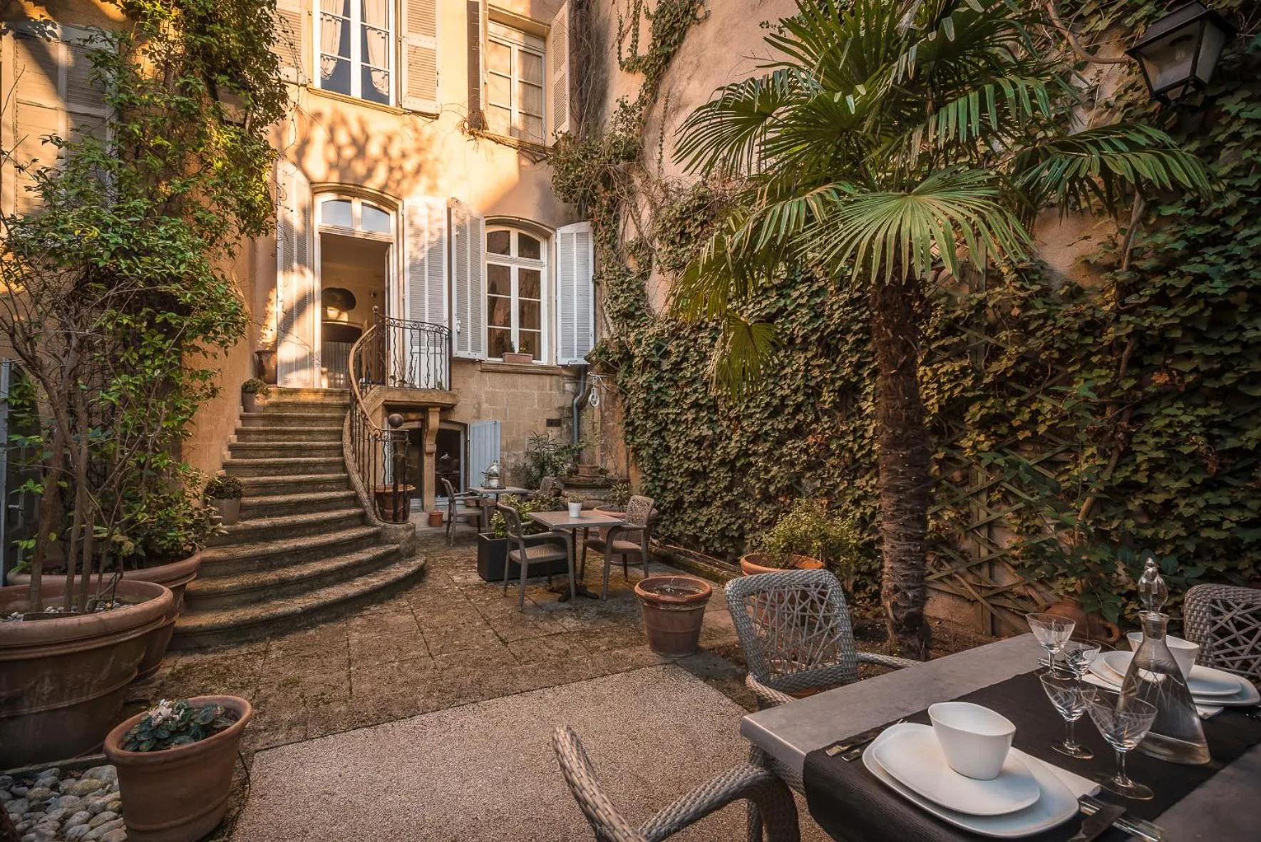 Garden in Hôtel Particulier Le 28 - Spa & Art Luxury Design by Alain Ducasse