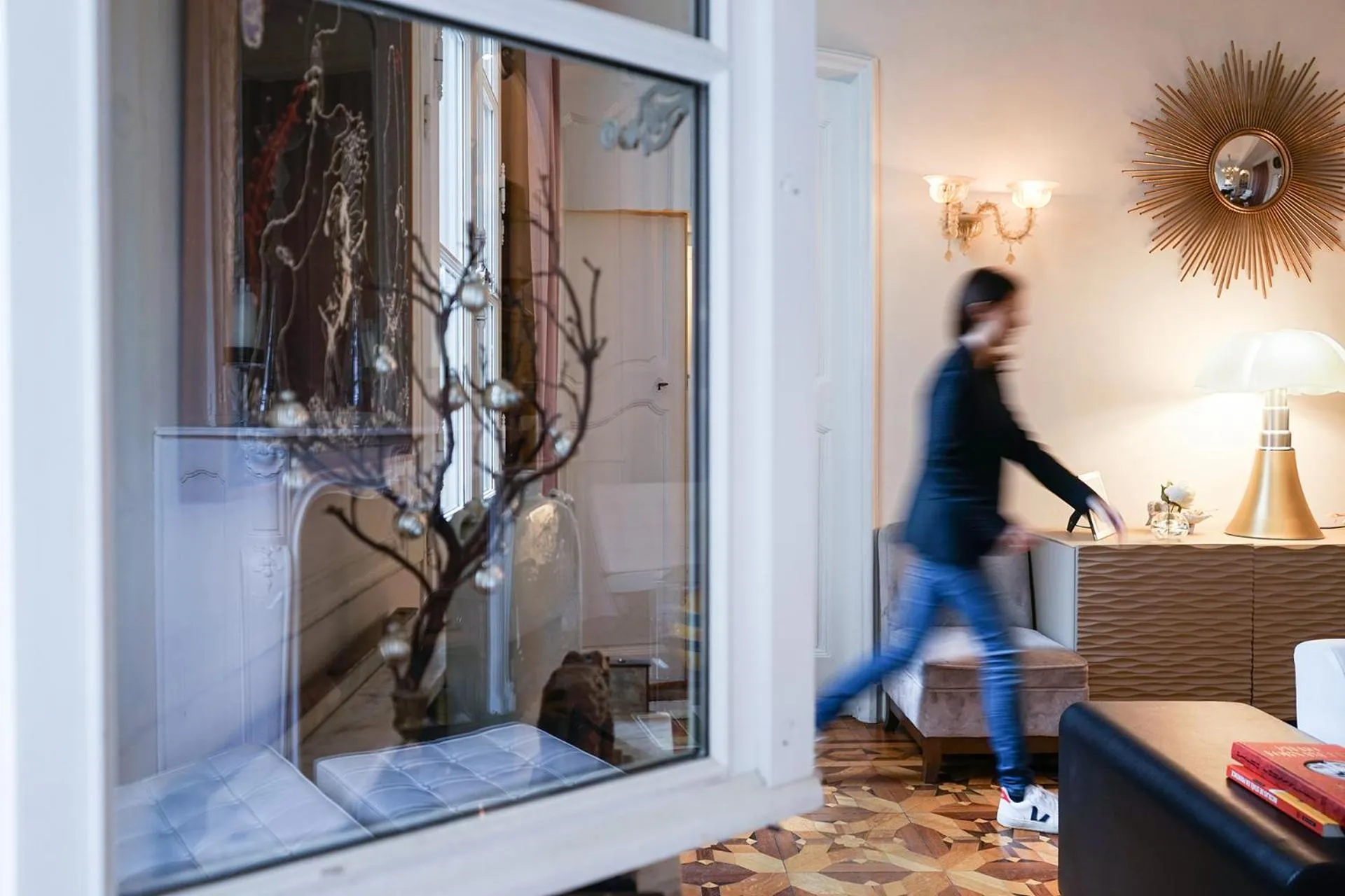 Lounge or bar in Hôtel Particulier Le 28 - Spa & Art Luxury Design by Alain Ducasse