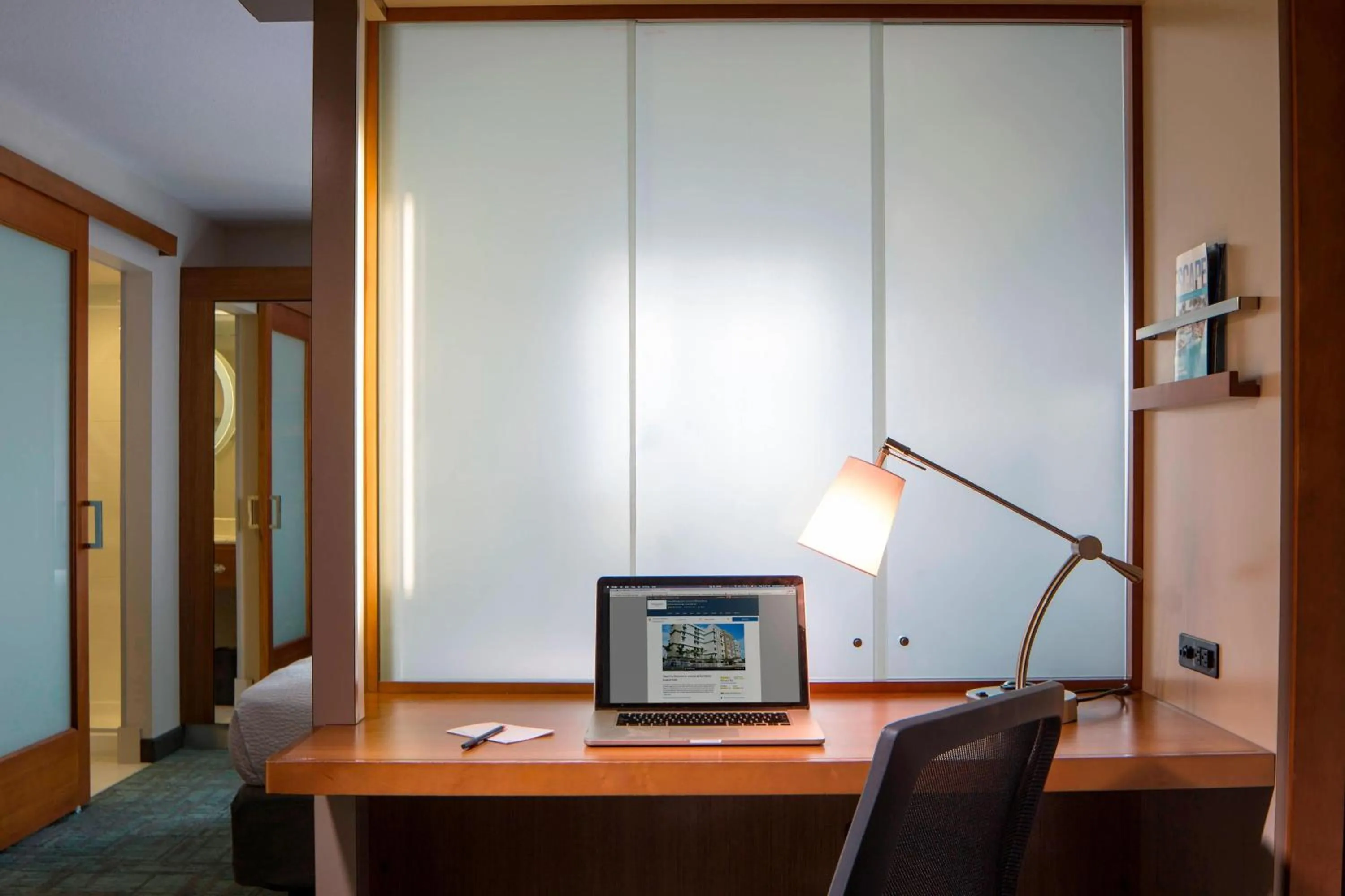 Photo of the whole room in SpringHill Suites Miami Downtown/Medical Center