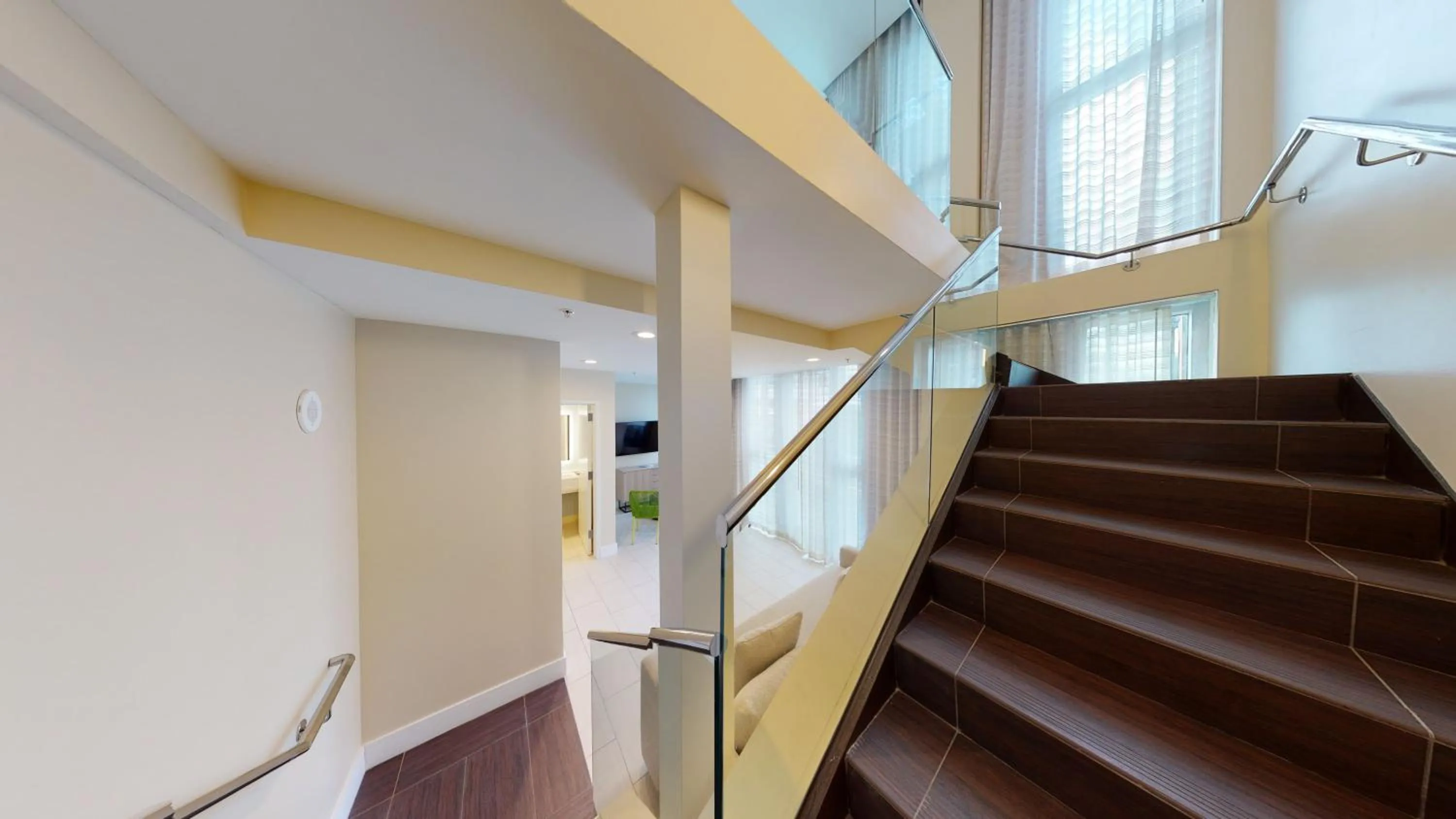 Bed in Eden Roc Miami Beach