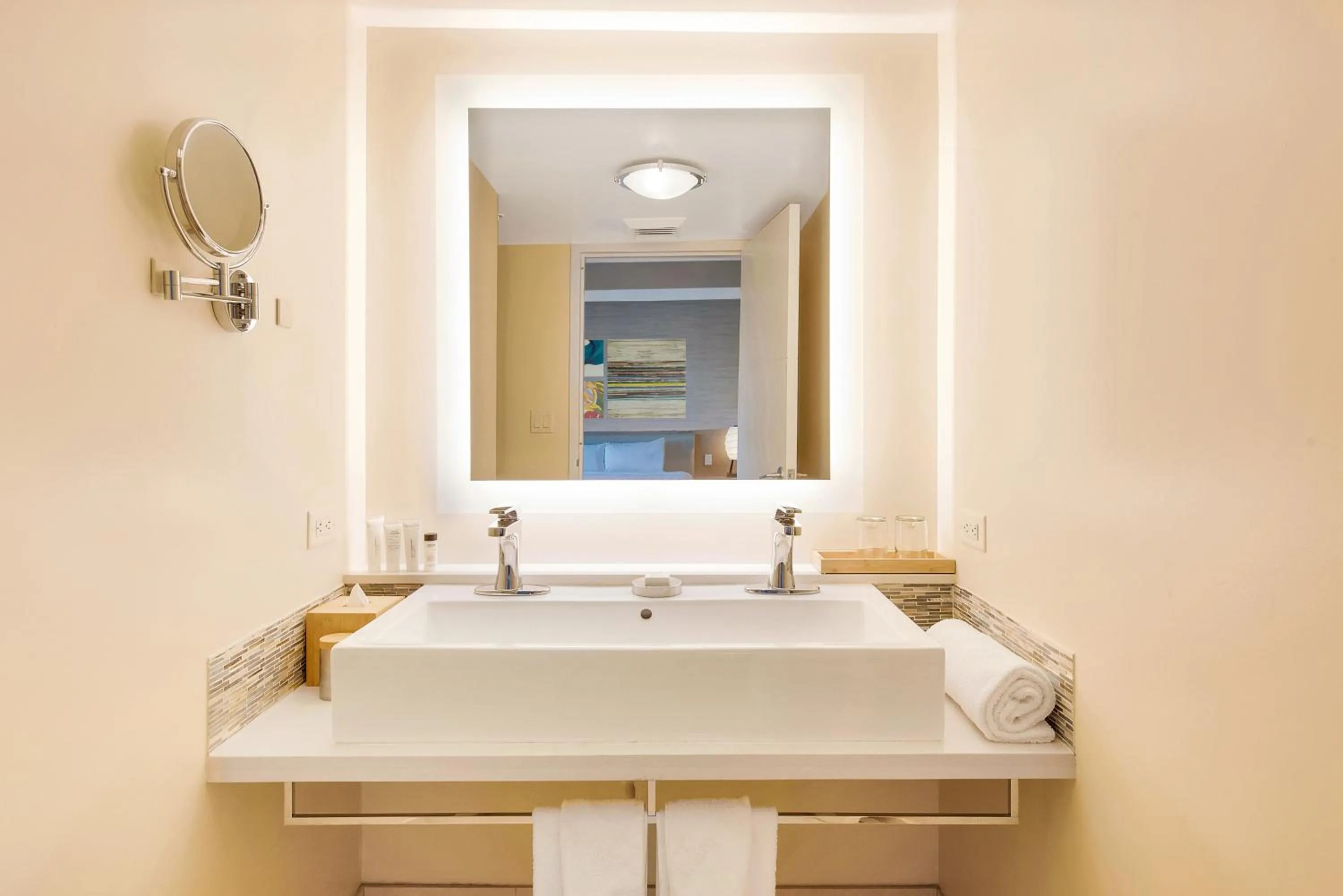 Bathroom in Eden Roc Miami Beach