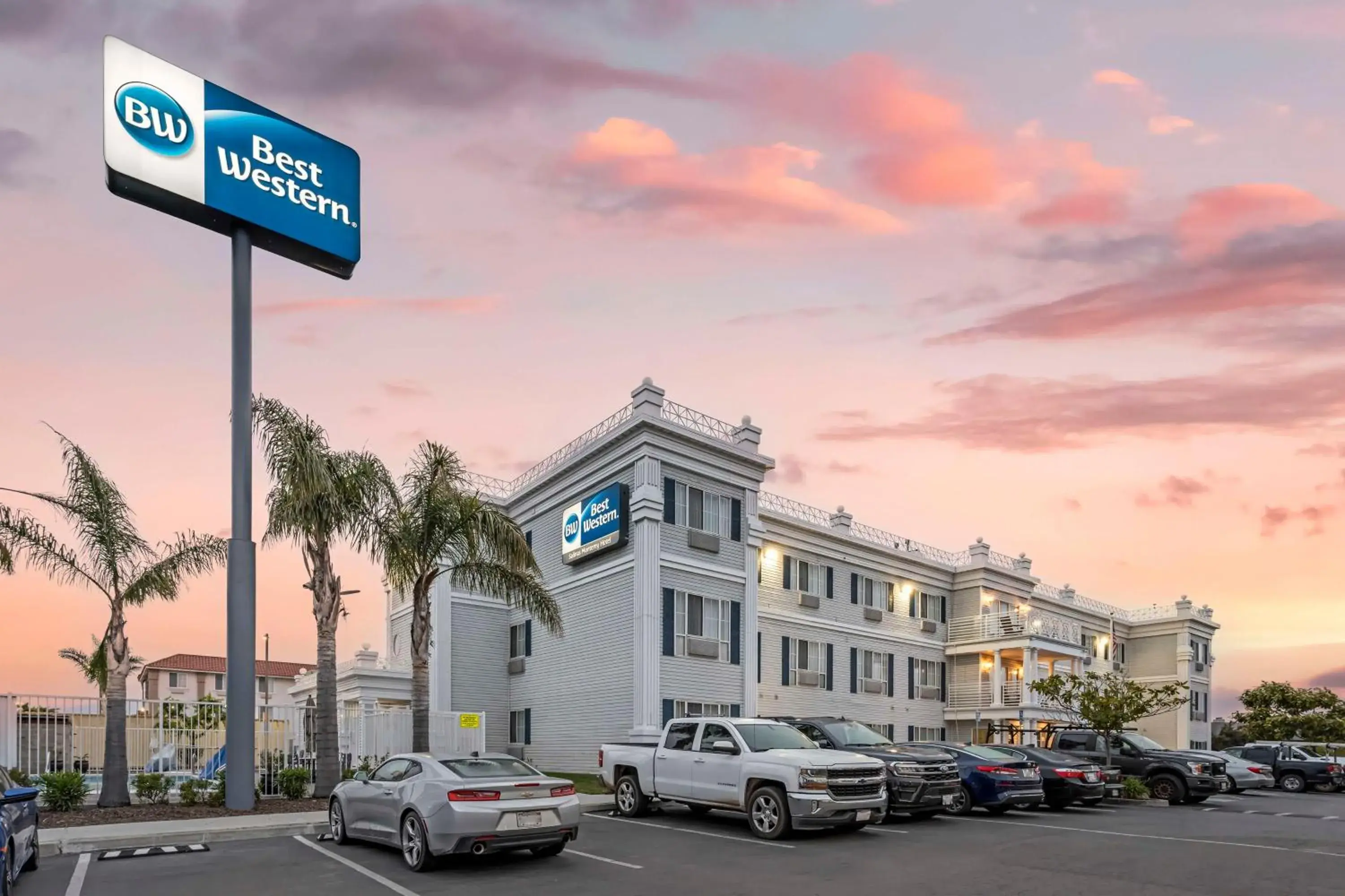 Property building in Best Western Salinas Monterey Property building in Best Western Salinas Monterey