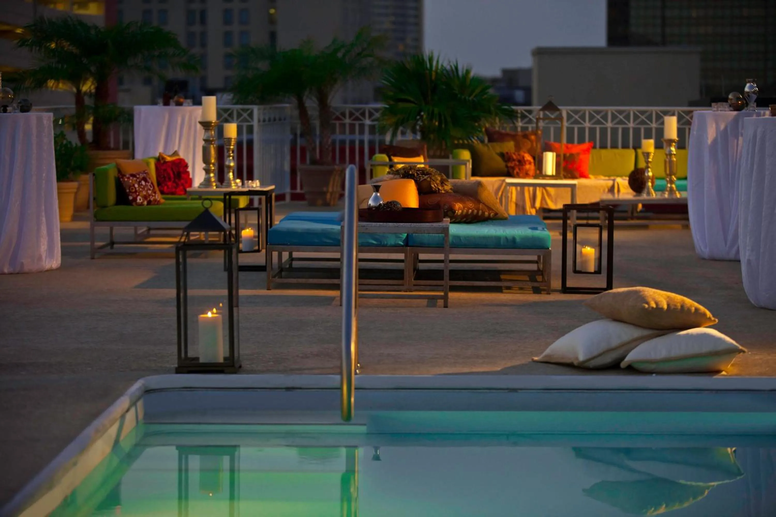 Lobby or reception in Renaissance New Orleans Arts Warehouse District Hotel