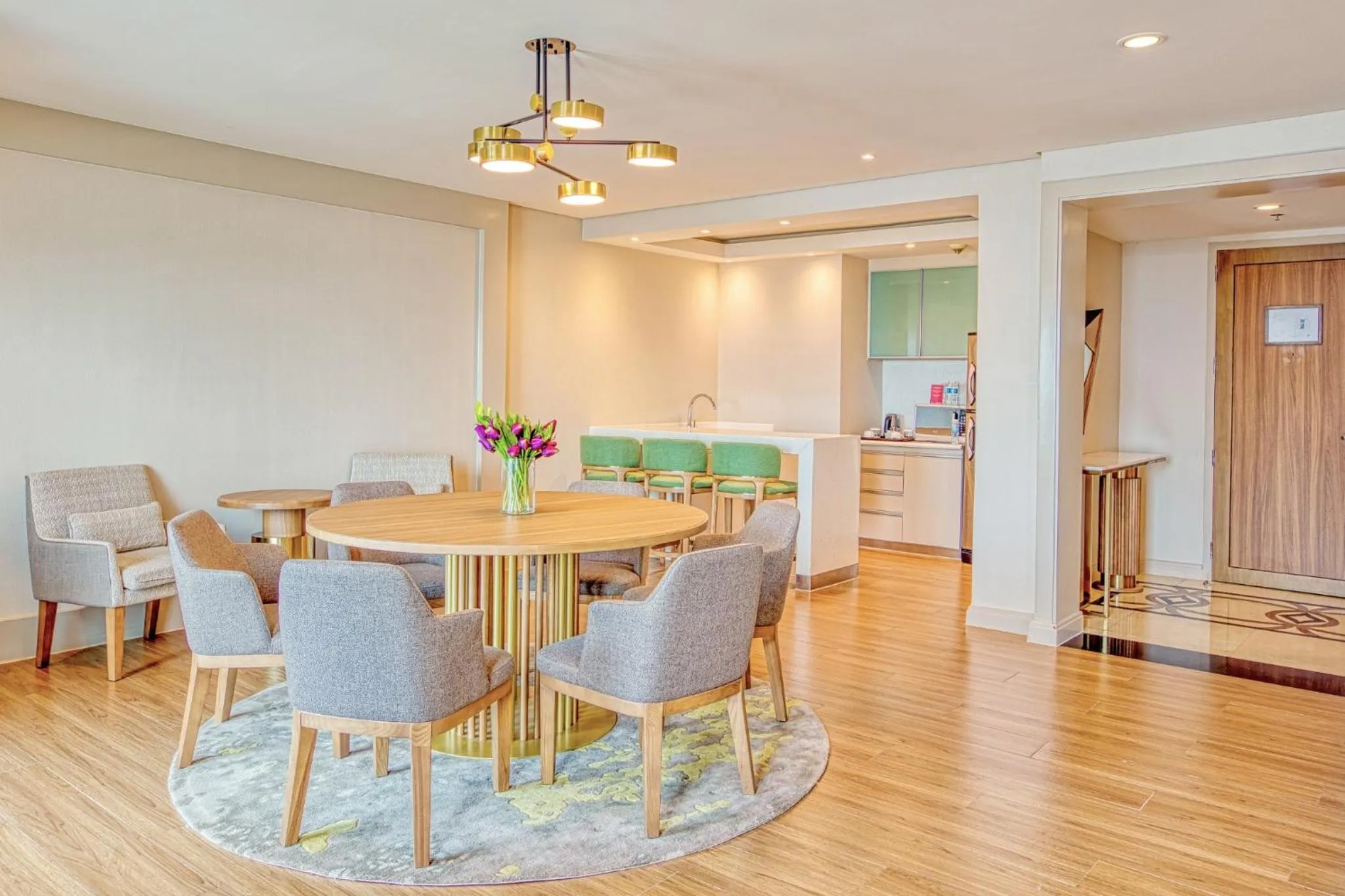 Kitchen or kitchenette in Eastwood Richmonde Hotel Quezon City