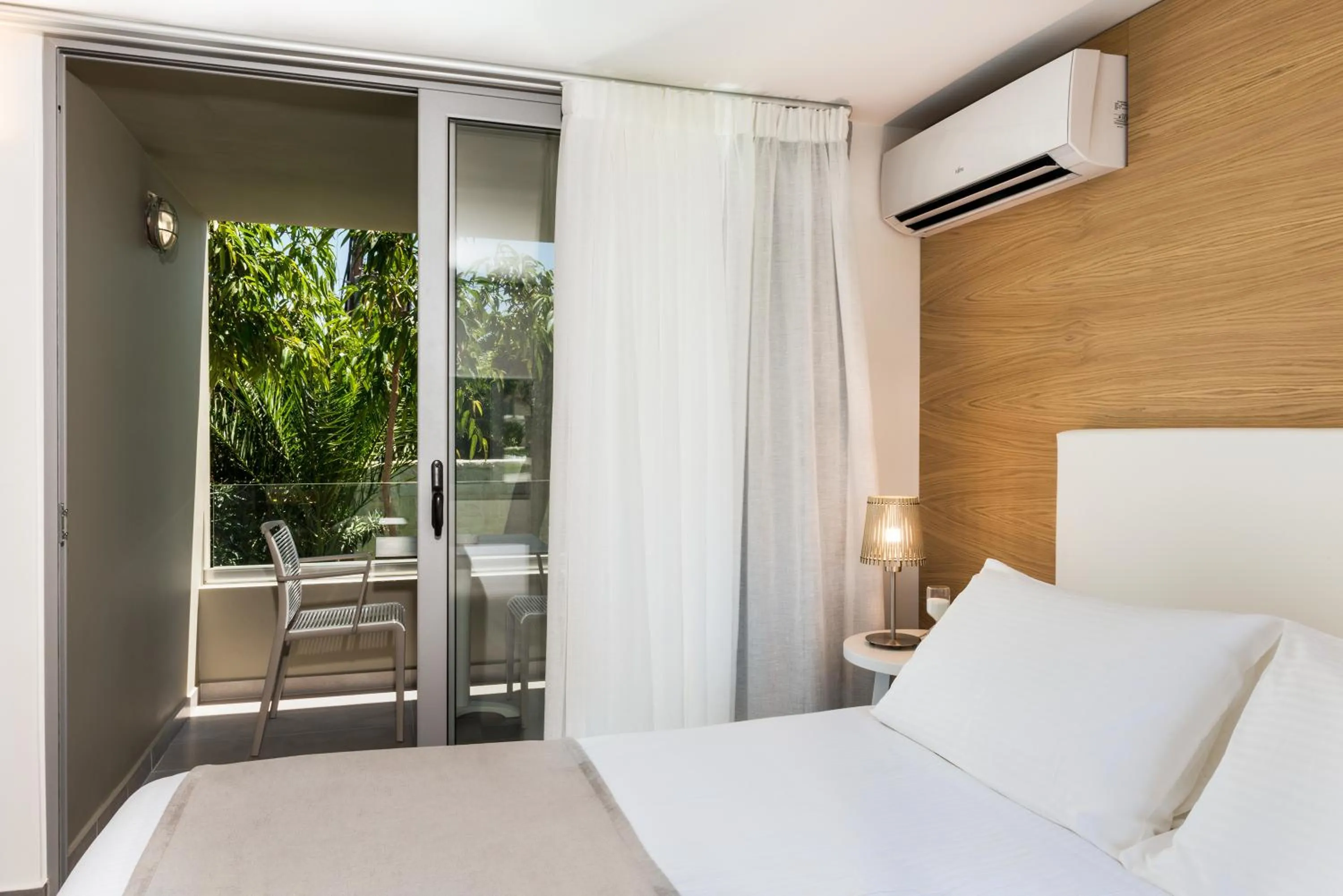 Bed in Stellina Village