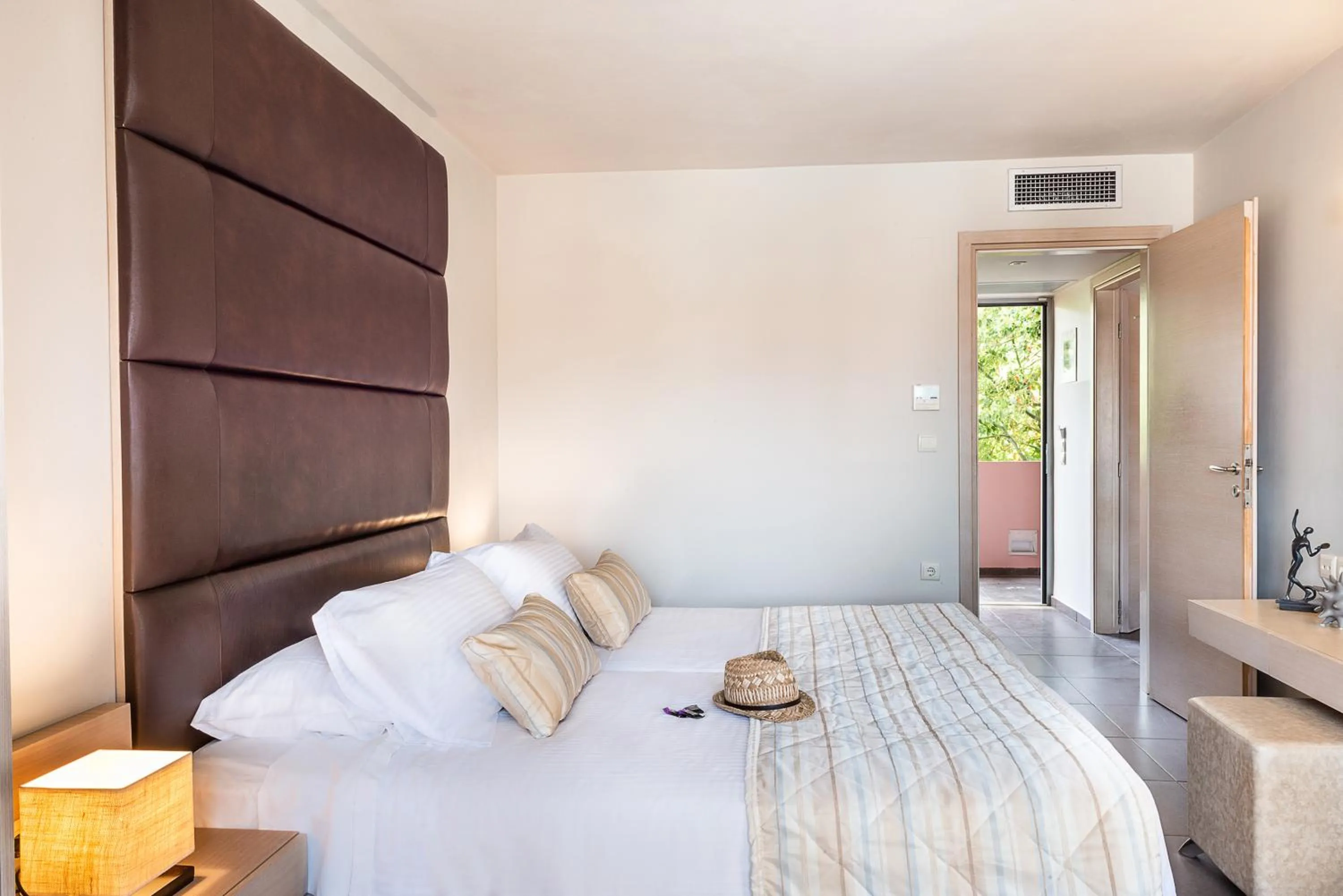 Bed in Stellina Village