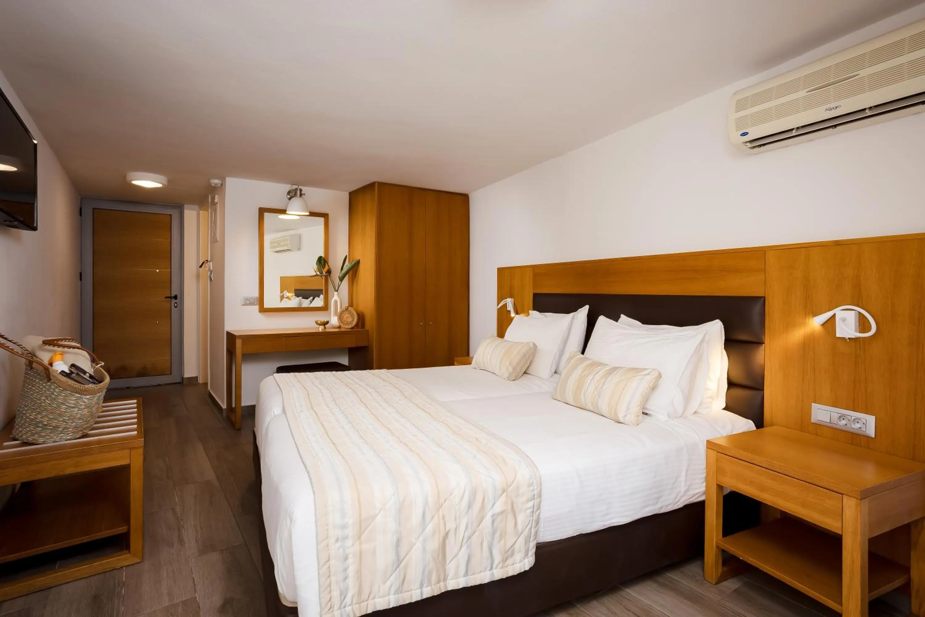 Bed in Stellina Village