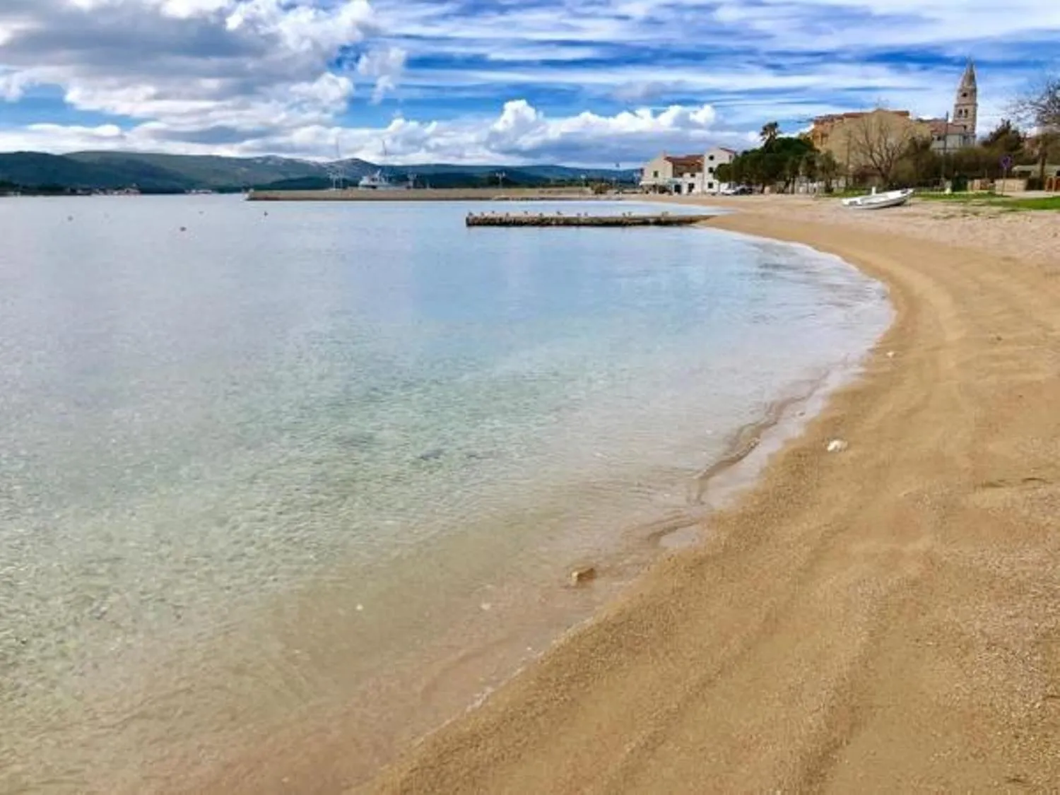 Beach in Apartments and pansion M&R