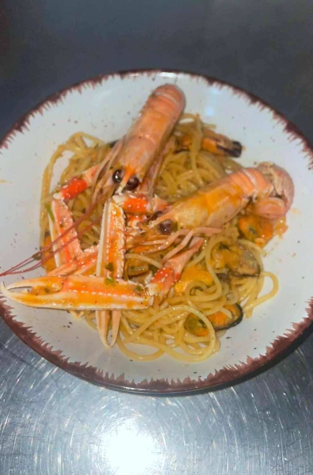 Food and drinks in Apartments and pansion M&R