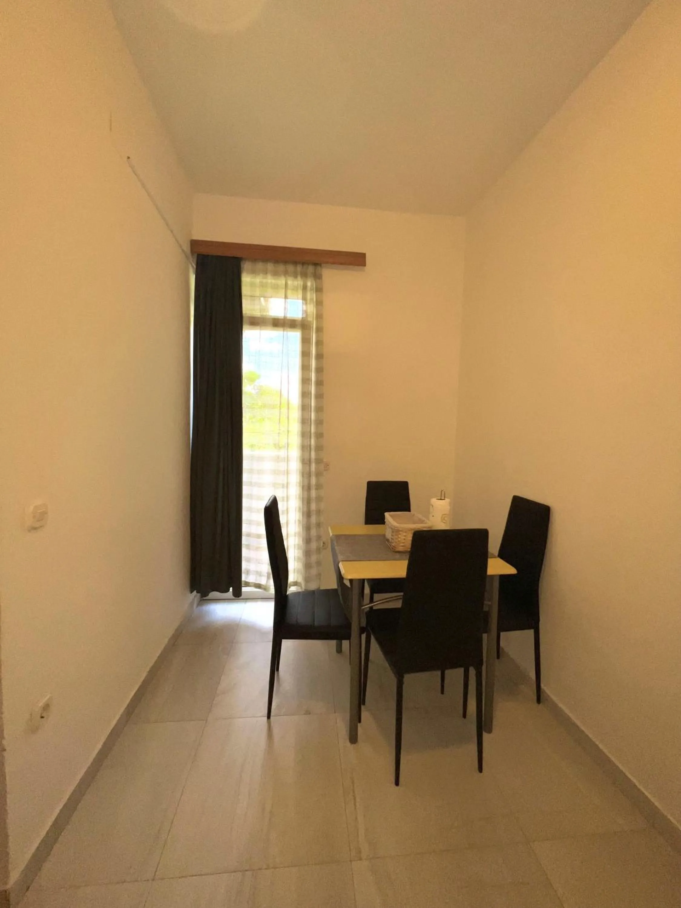 Dining area in Apartments and pansion M&R