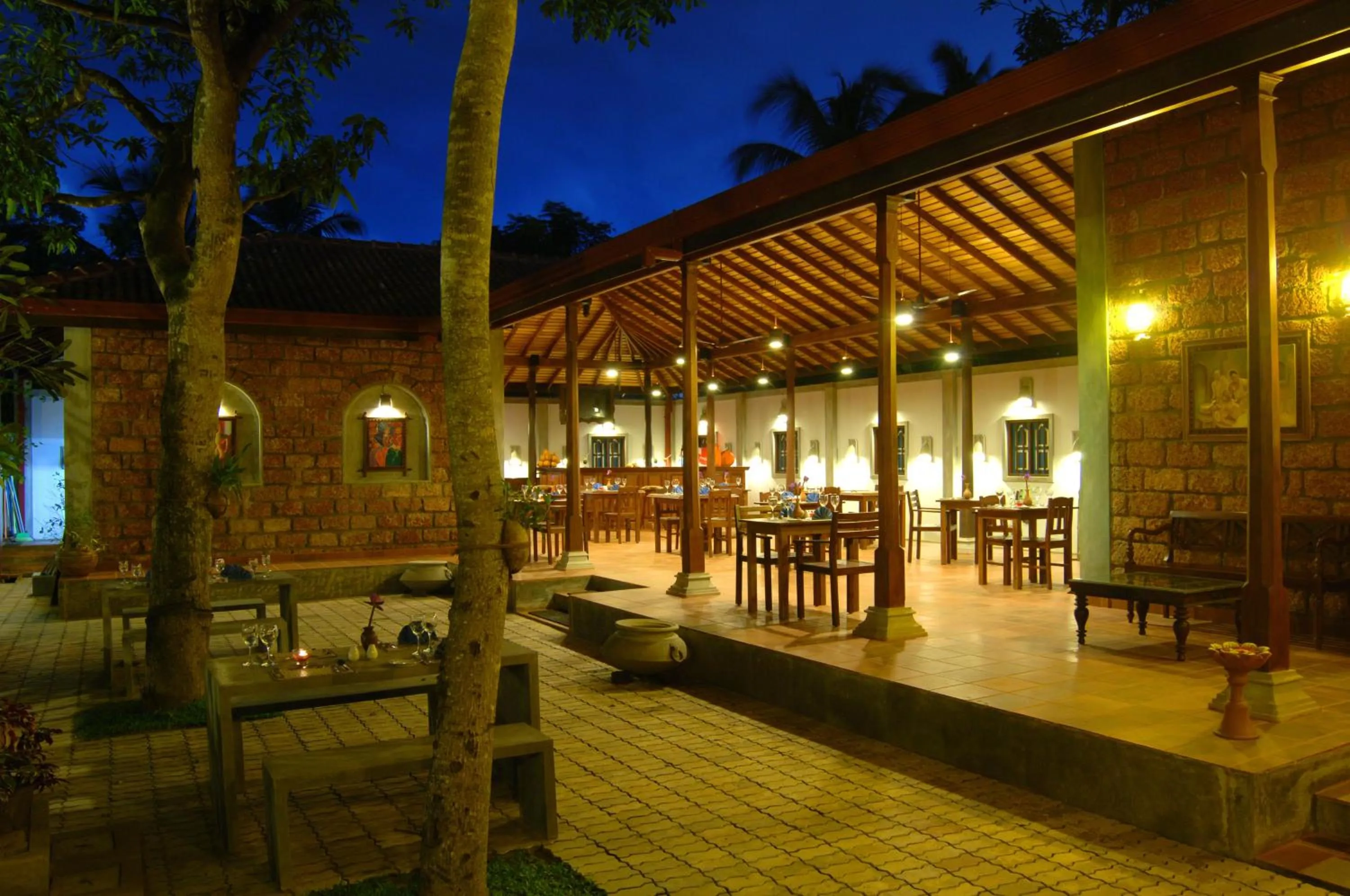 Restaurant/places to eat in Sandali Walauwa