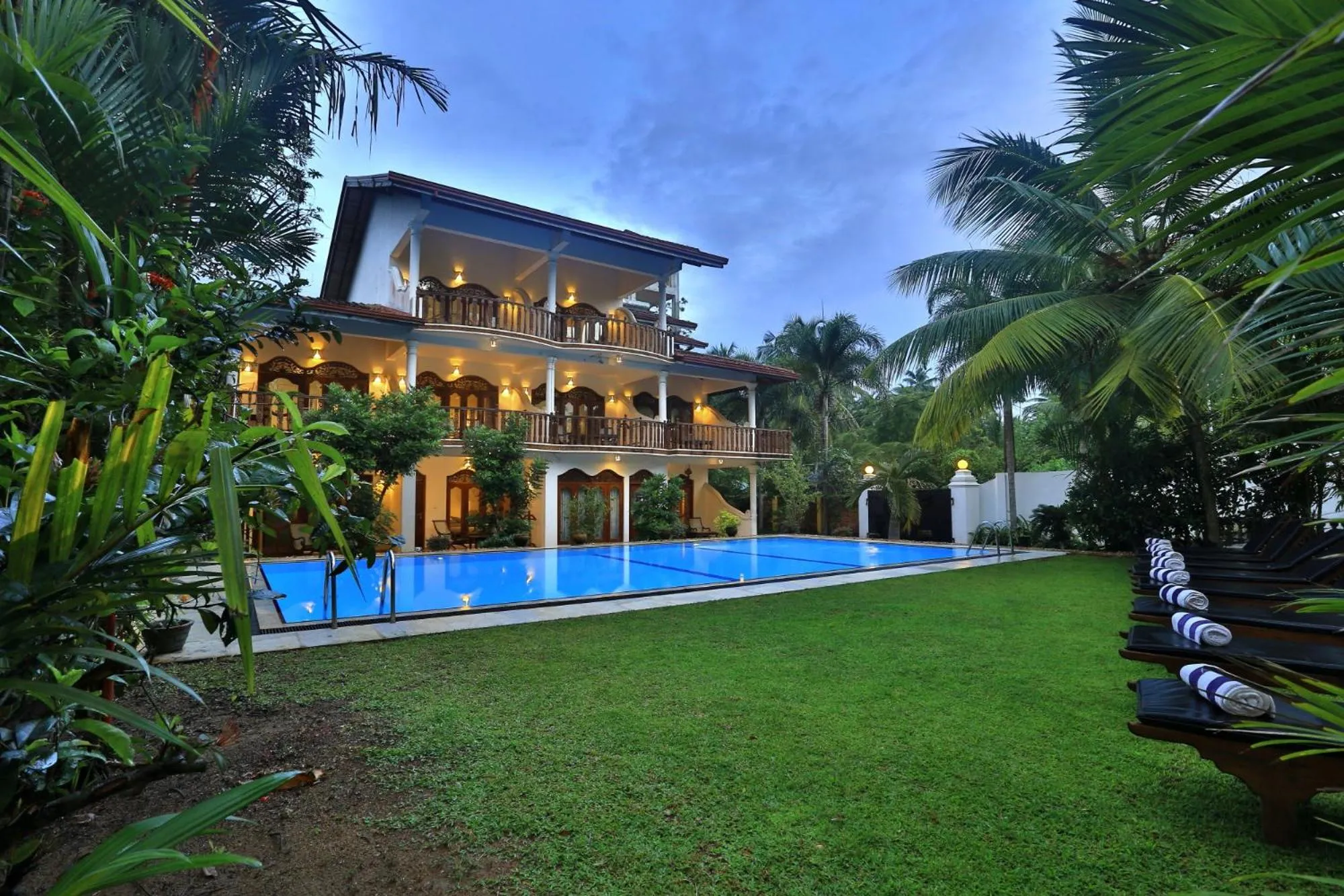 Property building in Sandali Walauwa