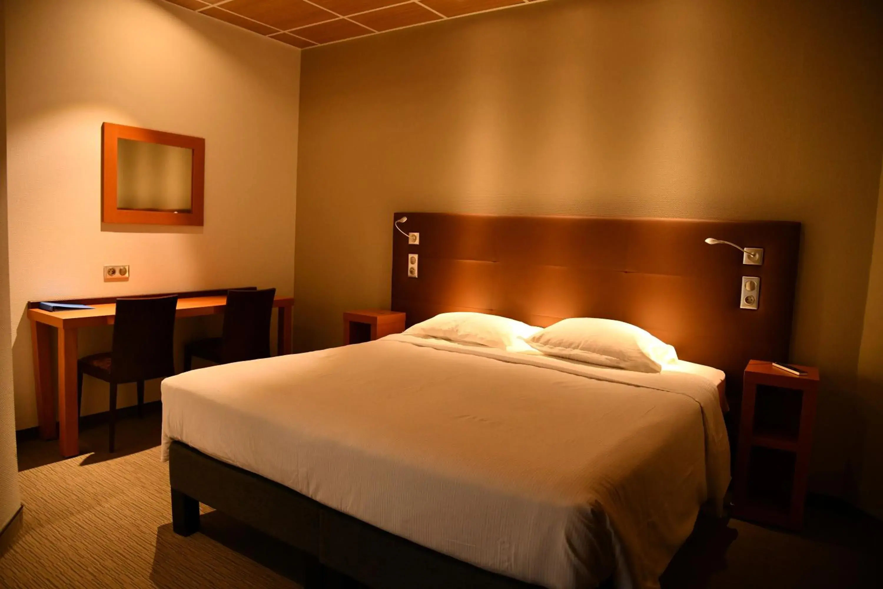 Bed in Hôtellerie Notre Dame de Lumières Bed in Hôtellerie Notre Dame de Lumières