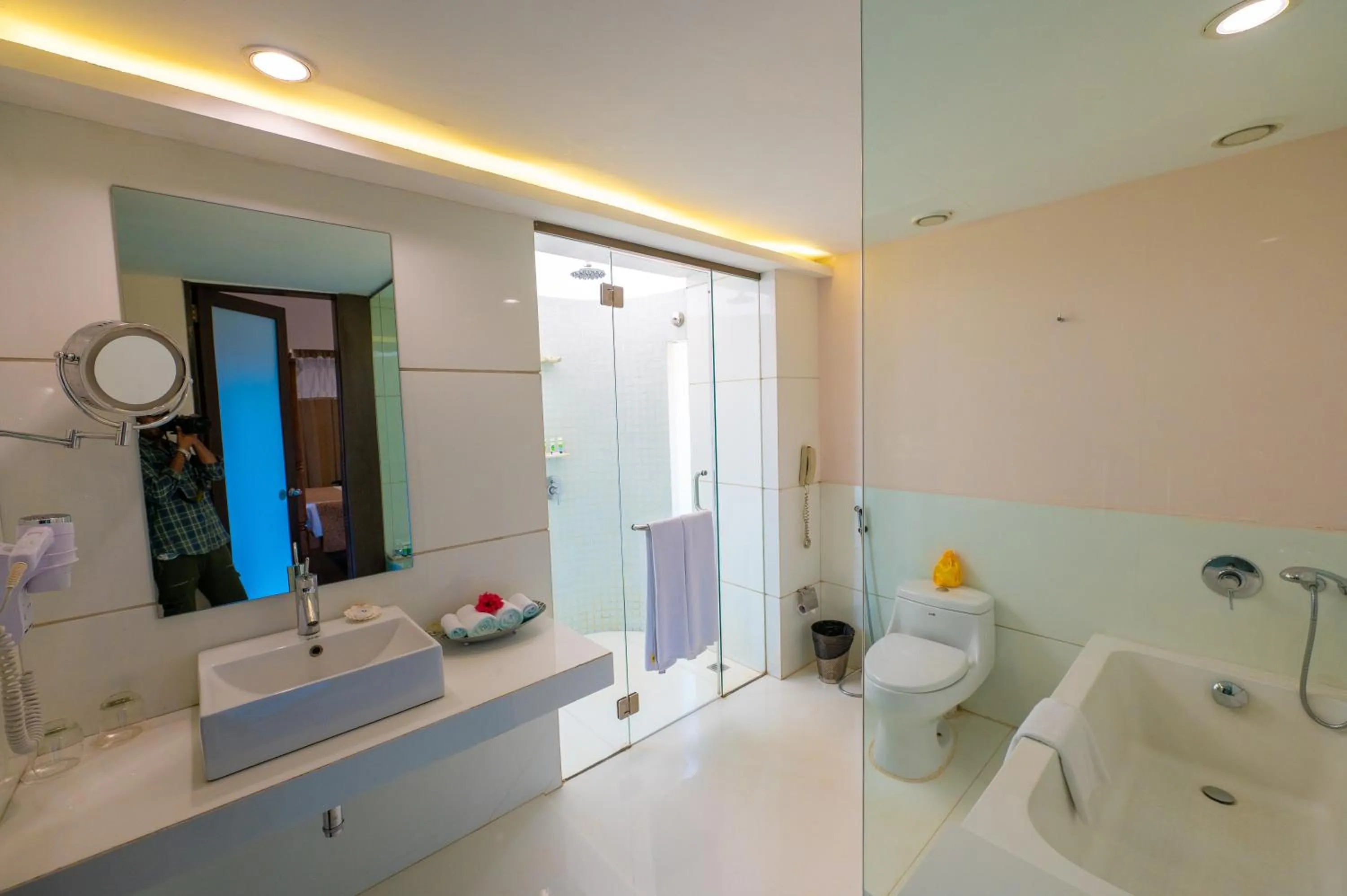 Shower in O Hotel Goa, Candolim Beach