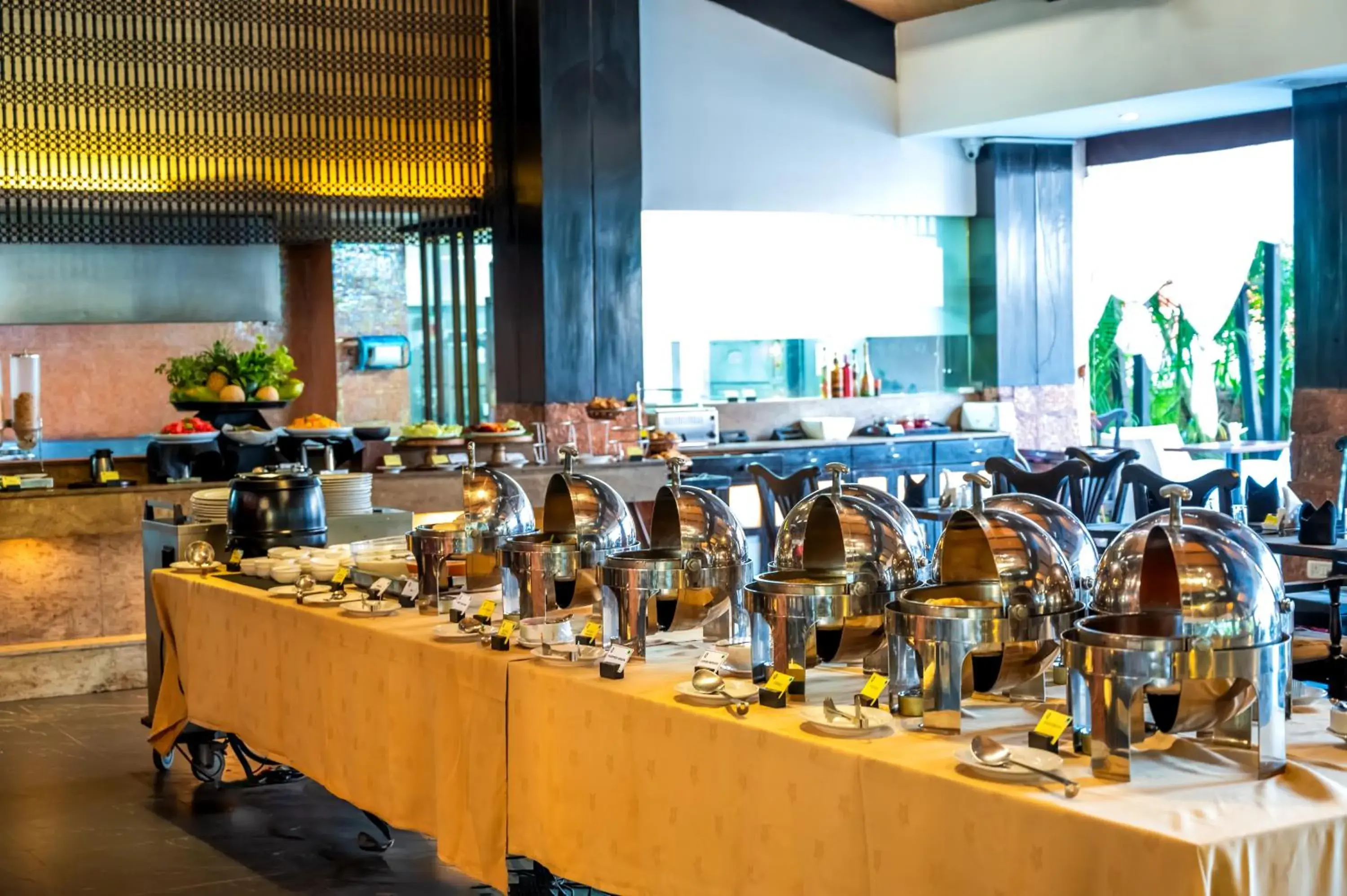 Restaurant/places to eat in O Hotel Goa, Candolim Beach Restaurant/places to eat in O Hotel Goa, Candolim Beach