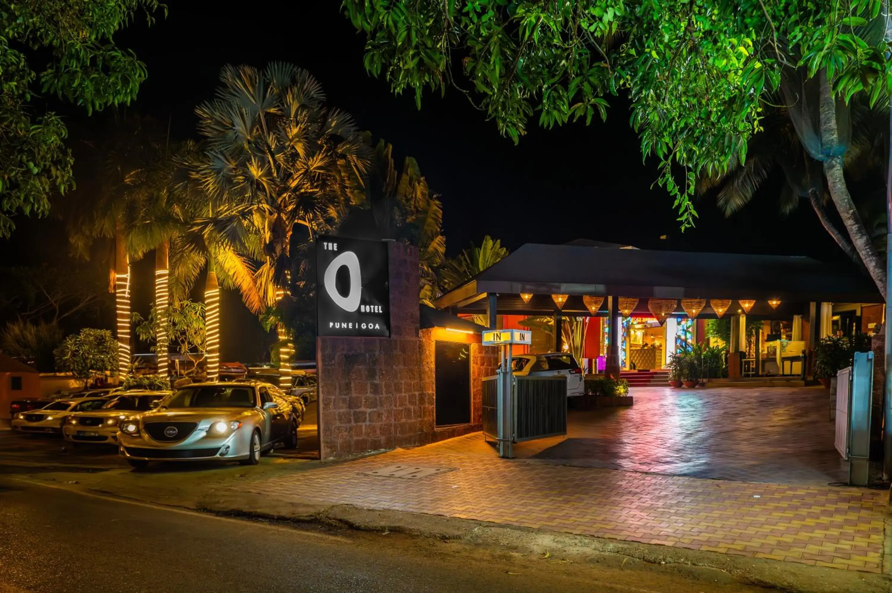 Facade/entrance in O Hotel Goa, Candolim Beach Facade/entrance in O Hotel Goa, Candolim Beach