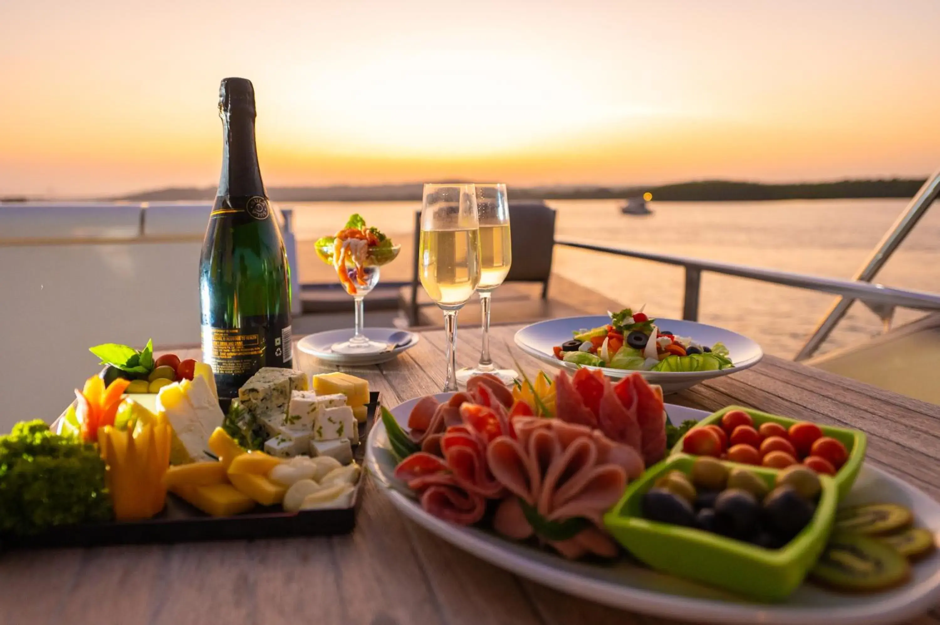 Food and drinks in O Hotel Goa, Candolim Beach Food and drinks in O Hotel Goa, Candolim Beach