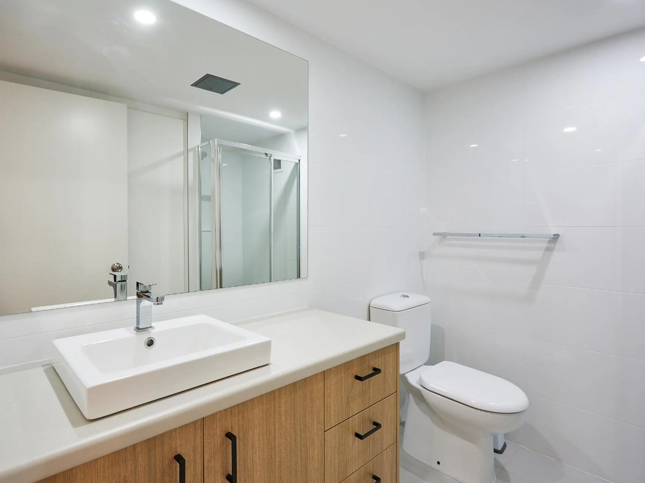Bathroom in Horizons Holiday Apartments - OFFICIAL