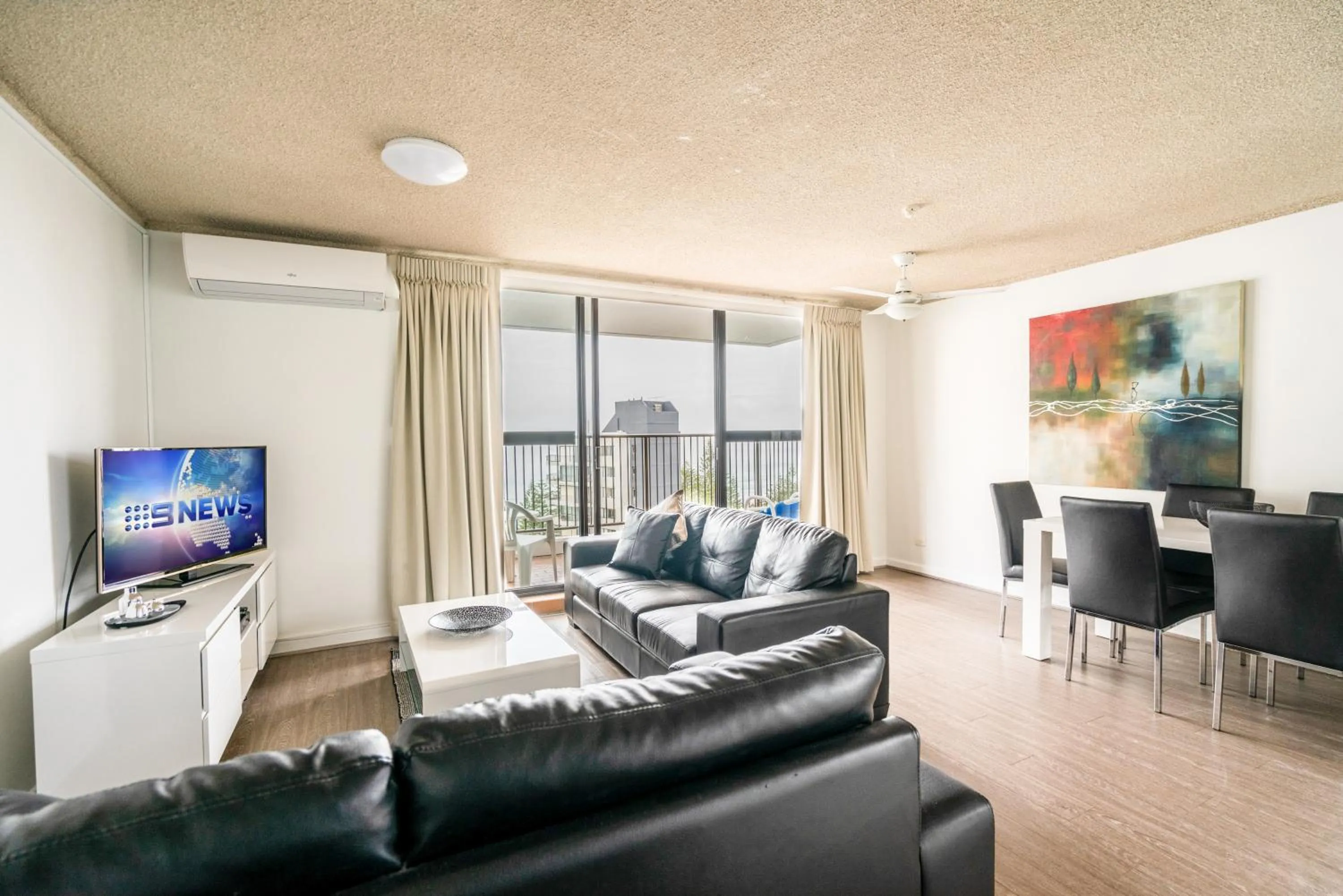 Living room in Horizons Holiday Apartments - OFFICIAL