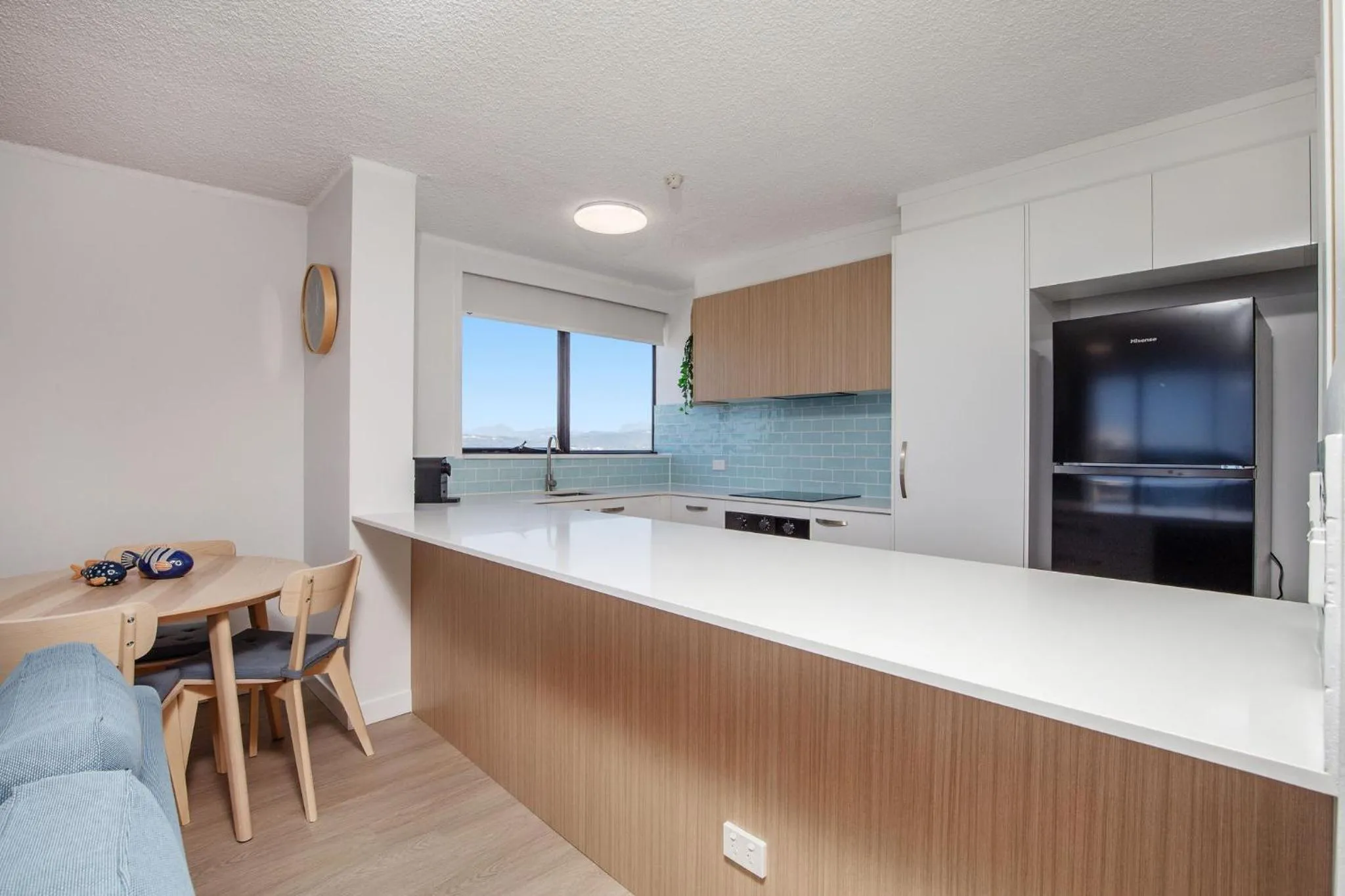 Kitchen or kitchenette in Horizons Holiday Apartments - OFFICIAL