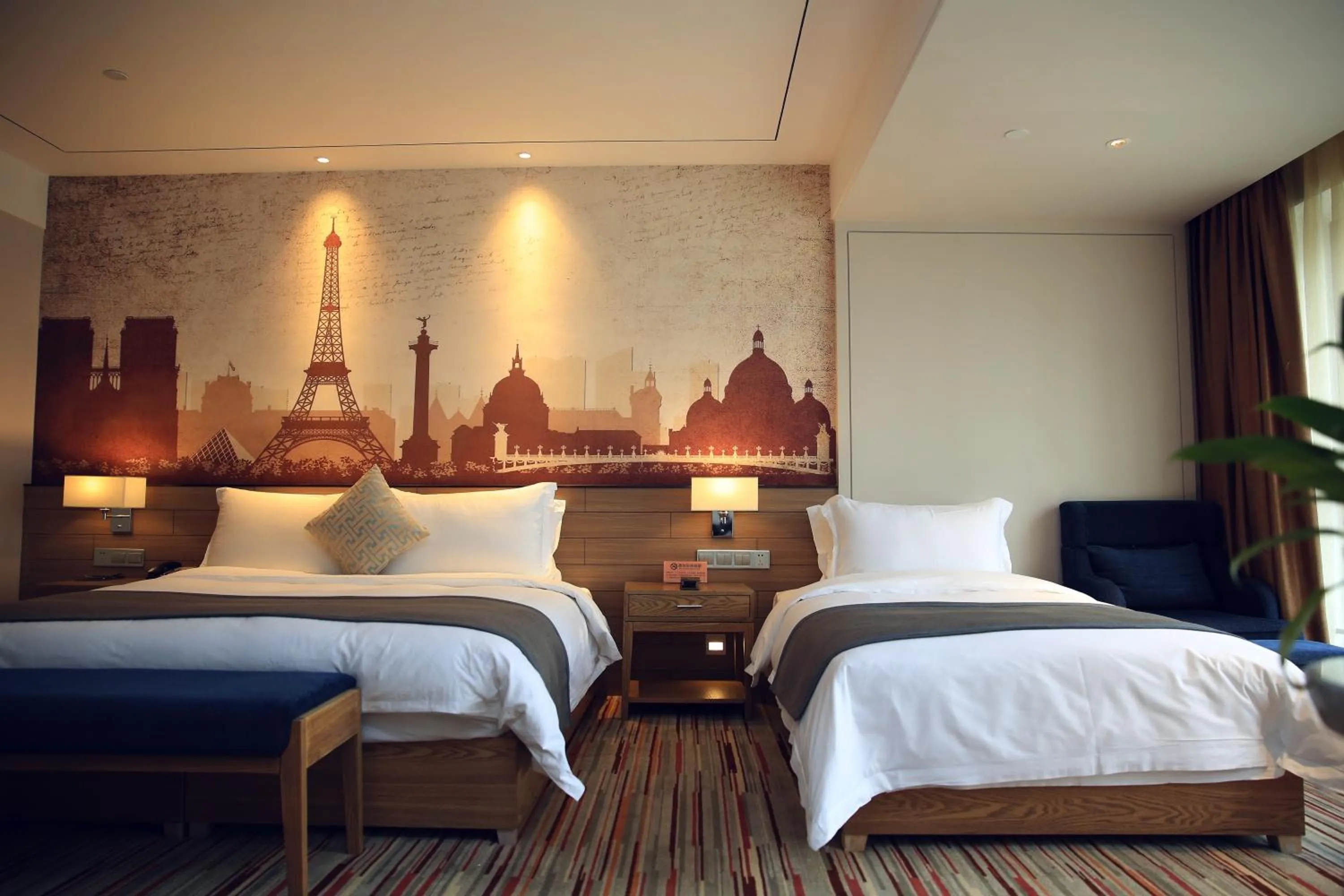 Bed in Chengdu Prolit Hotel