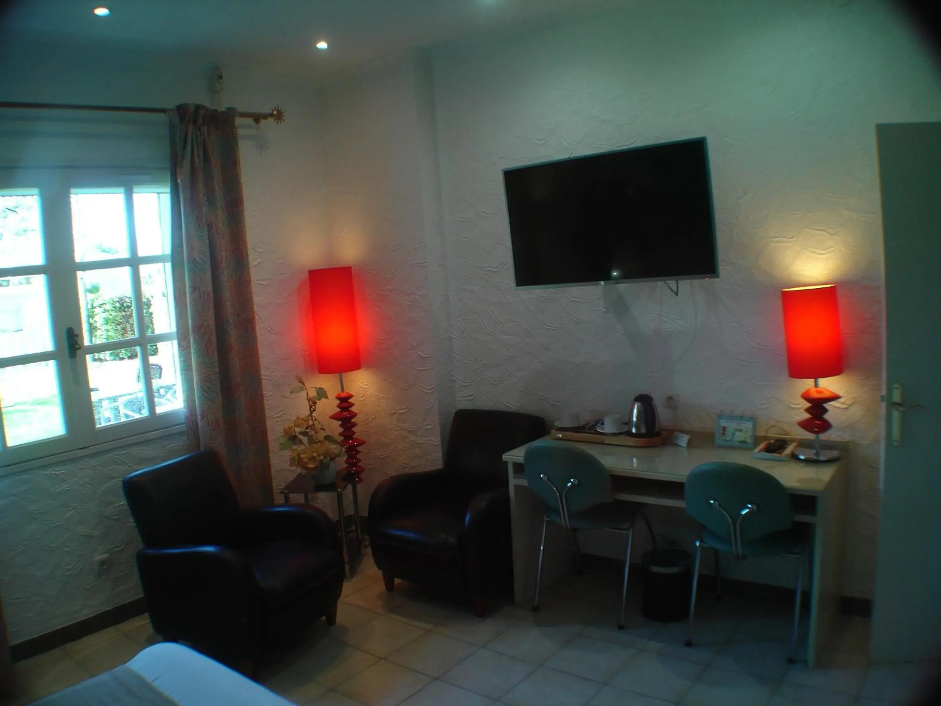 Logis Hôtel & Restaurant Le Fleurance Logis Hôtel & Restaurant Le Fleurance