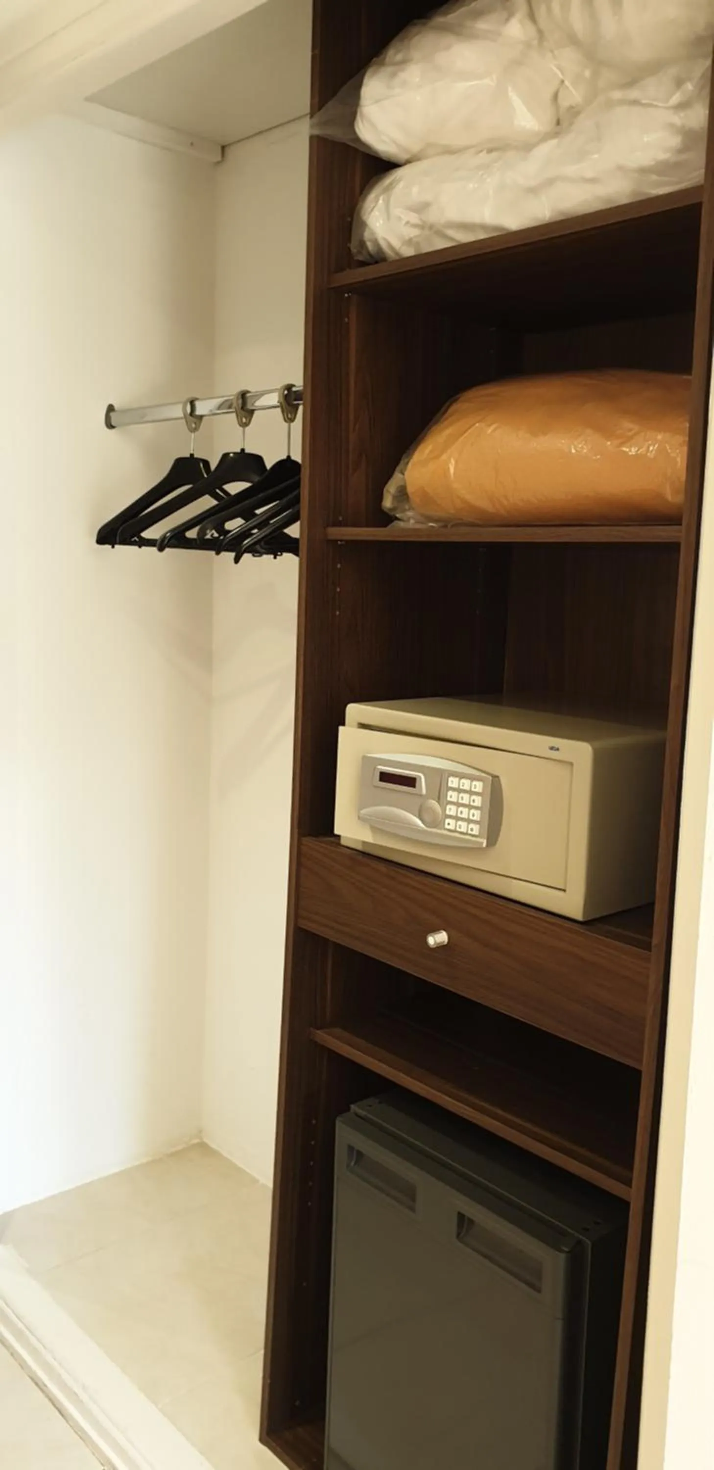 Logis Hôtel & Restaurant Le Fleurance