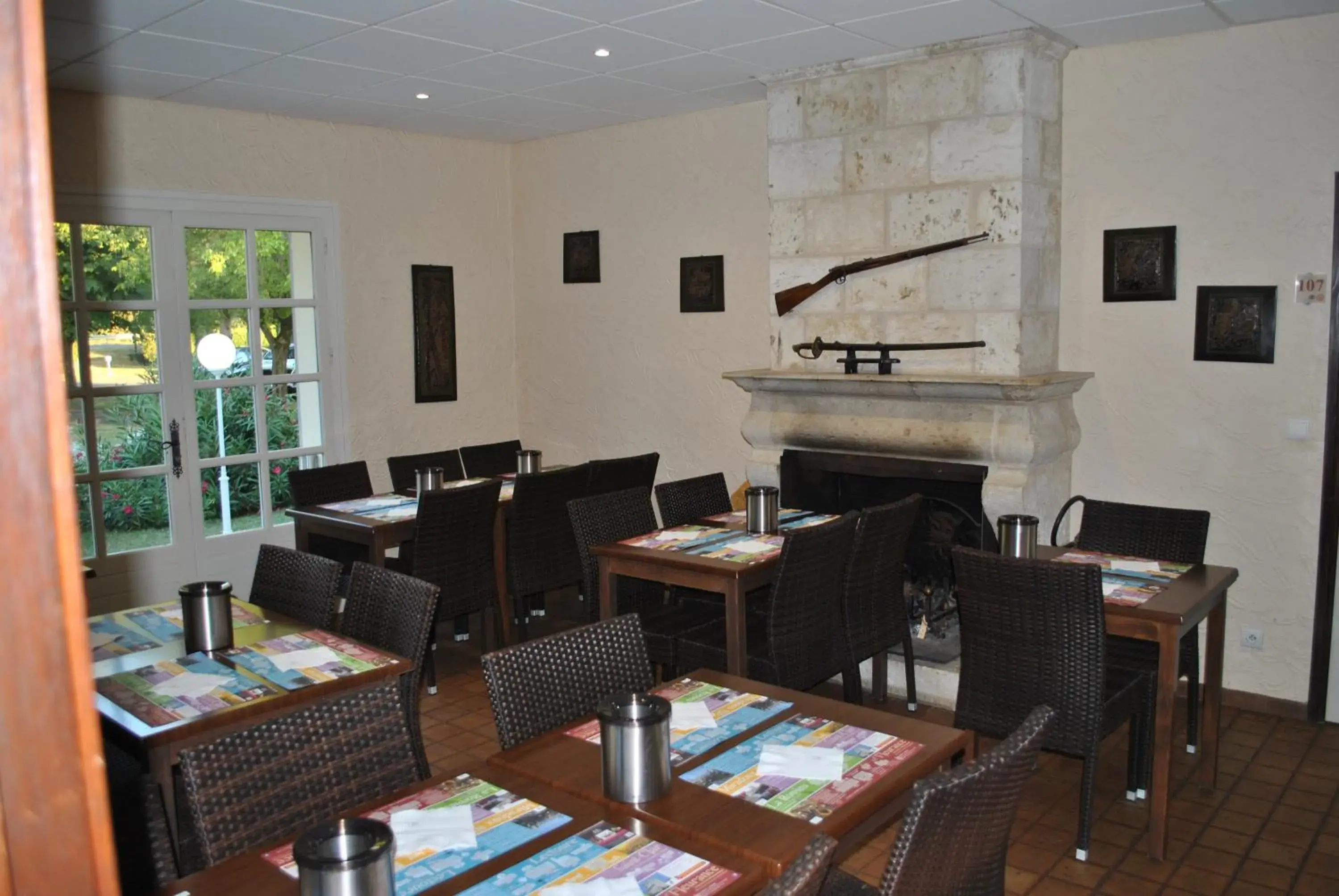 Breakfast in Logis Hôtel & Restaurant Le Fleurance Breakfast in Logis Hôtel & Restaurant Le Fleurance