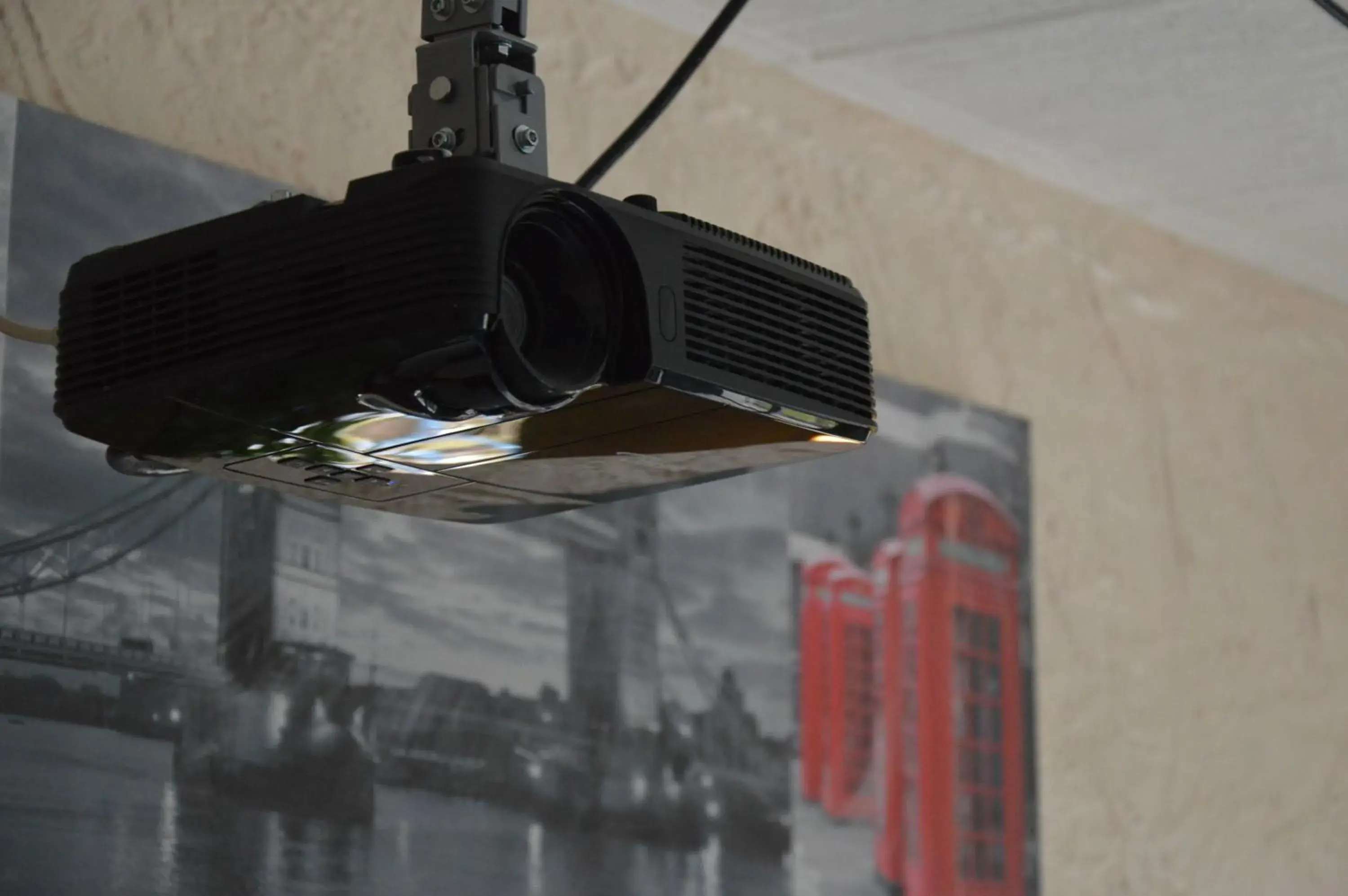 Business facilities in Logis Hôtel & Restaurant Le Fleurance Business facilities in Logis Hôtel & Restaurant Le Fleurance