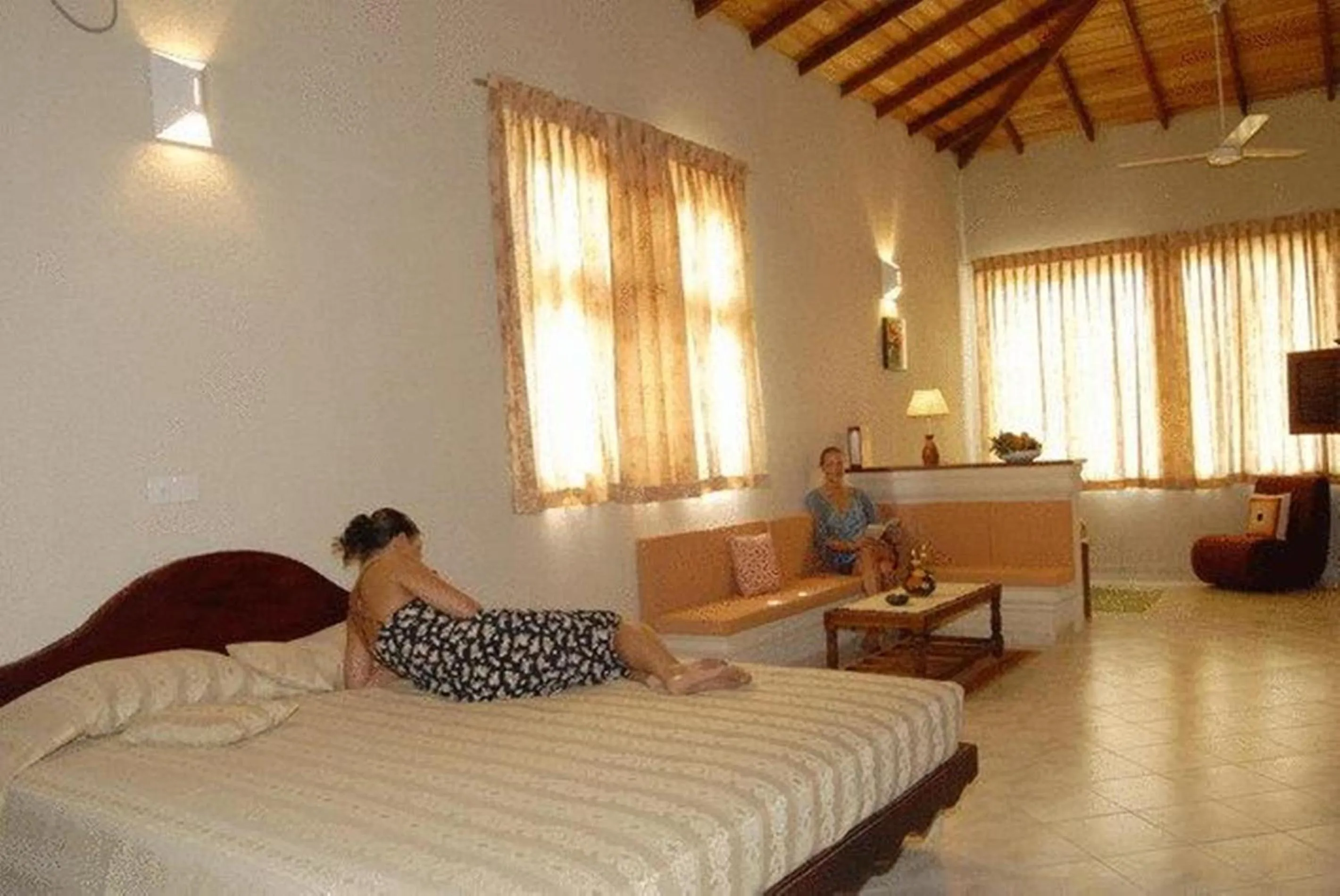 Photo of the whole room, Bed in Oasey Beach Hotel