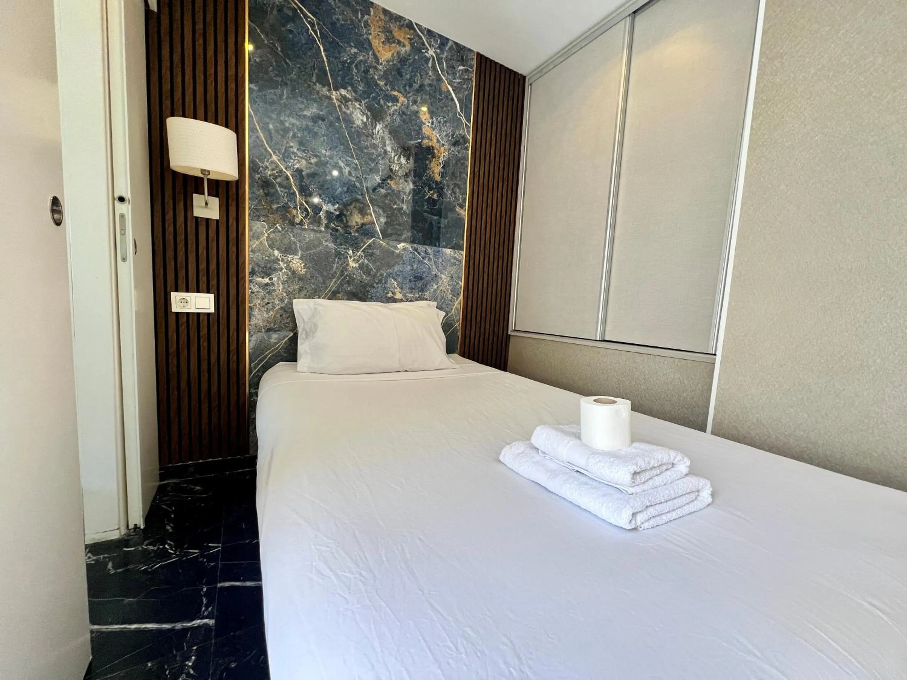 Bed in Costa Marbella Star Light