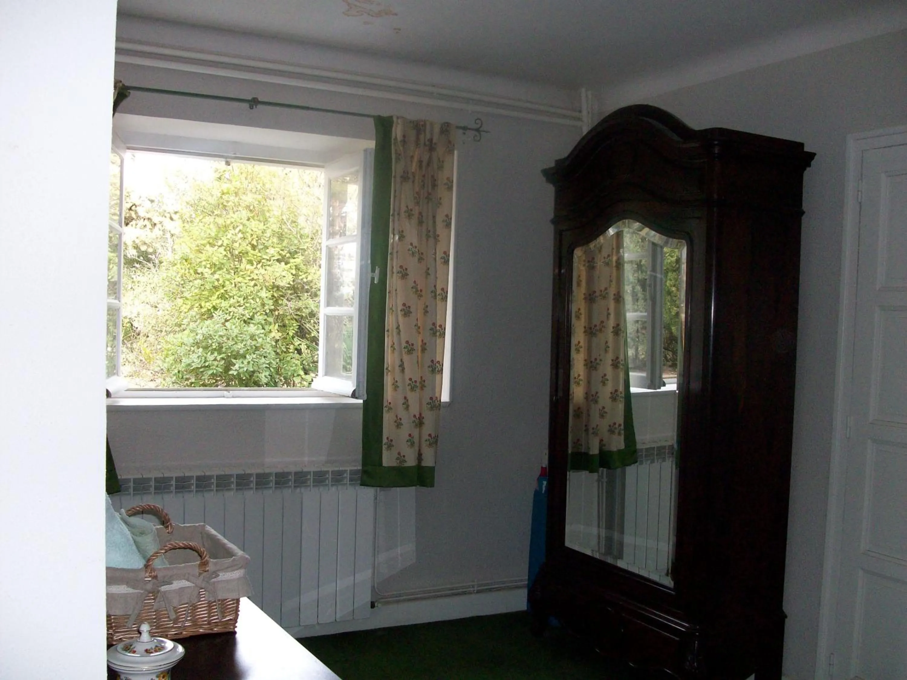 Bedroom in Le Domaine Du Chapitre